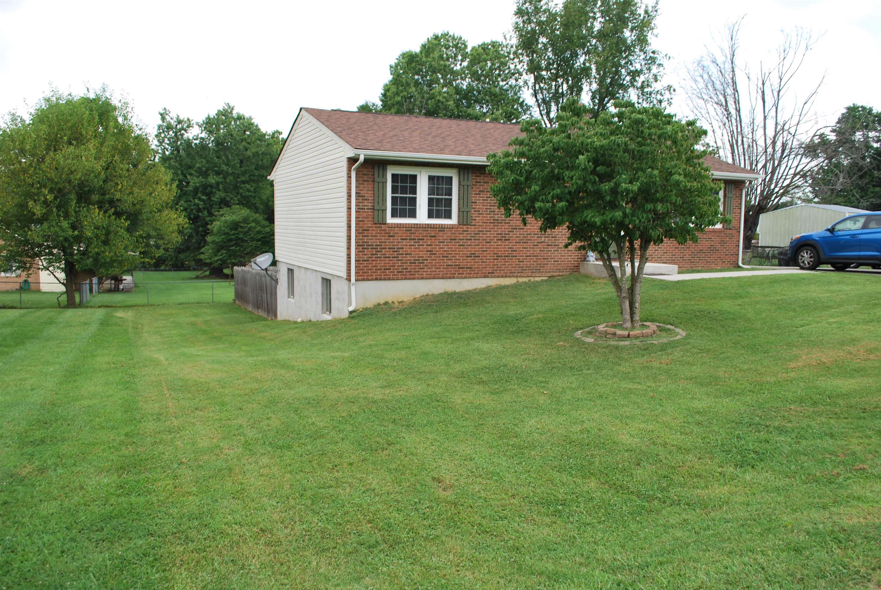 303 Todd Street Radford VA 24141