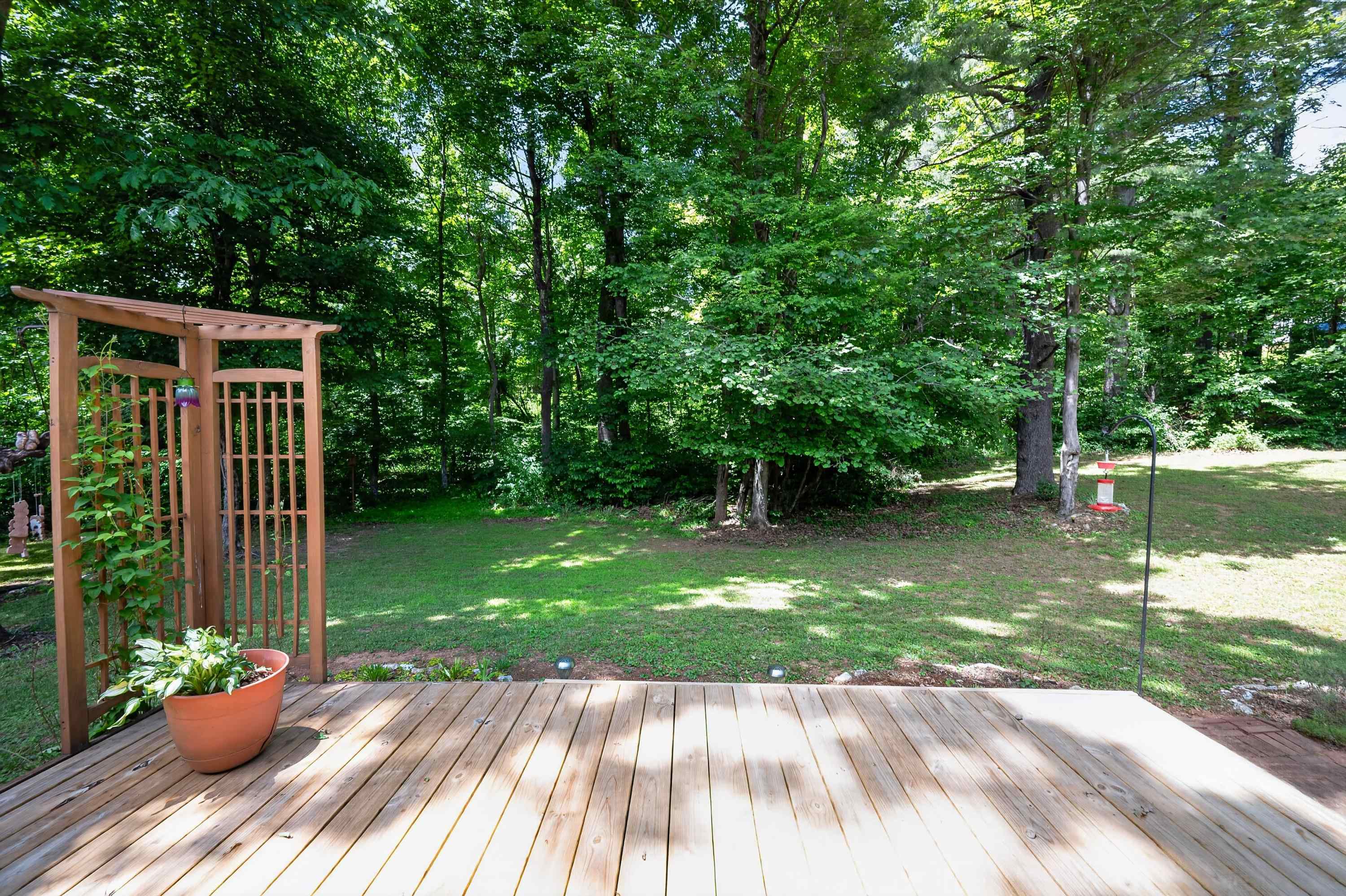 222 Greenwood Lane SE Copper Hill VA 24079