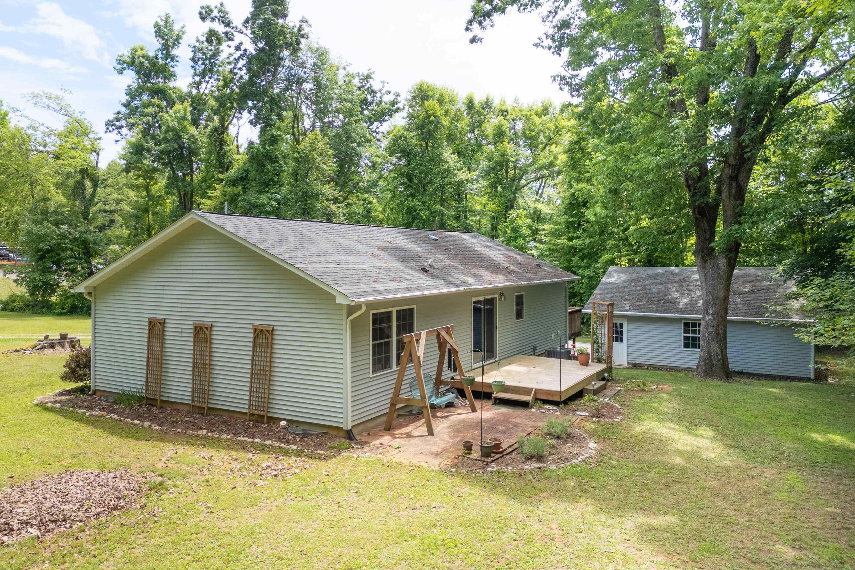 222 Greenwood Lane SE Copper Hill VA 24079