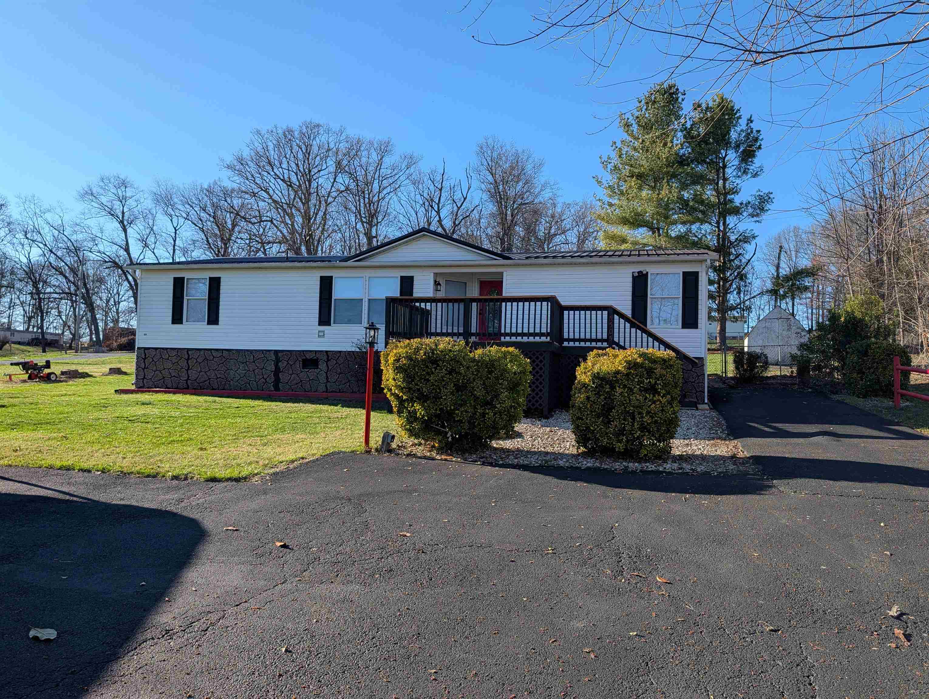 5505 Cleburne Boulevard Dublin VA 24084