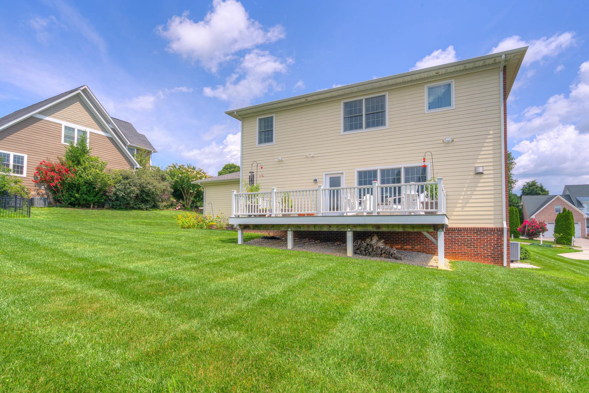 912 Willard Drive Blacksburg VA 24060