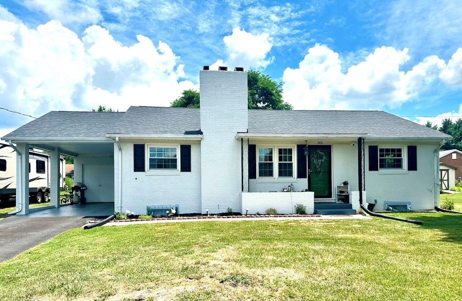 103 Elm Street Pearisburg VA 24134