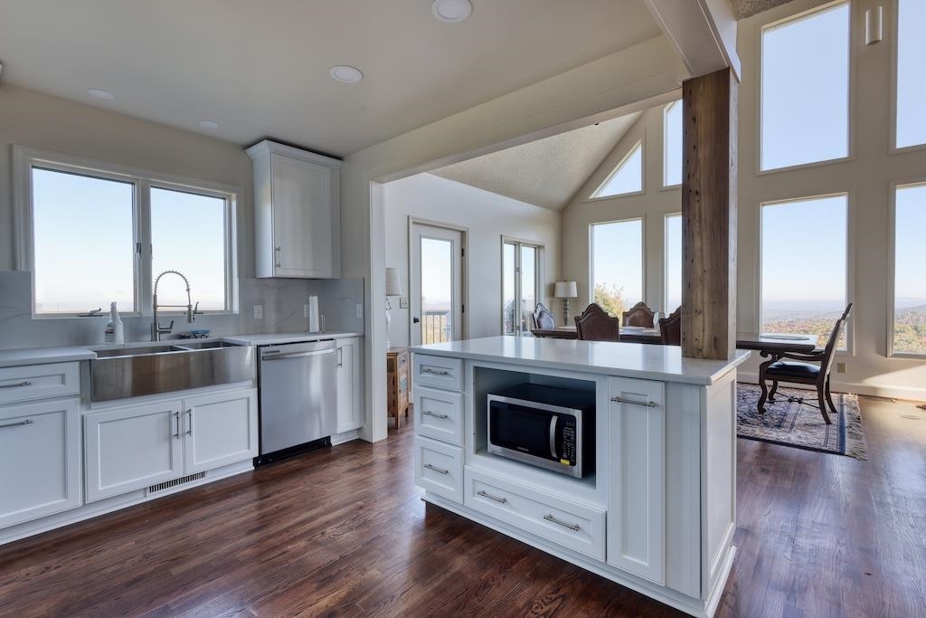 3384 Fairview Church Road Floyd VA 24091