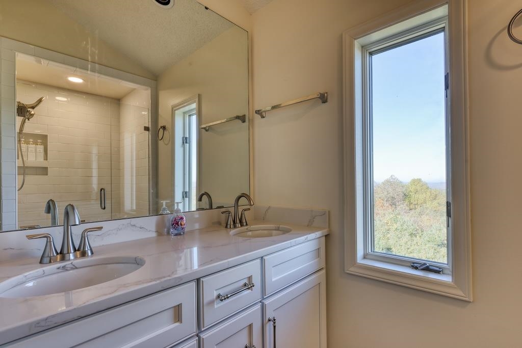 3384 Fairview Church Road Floyd VA 24091