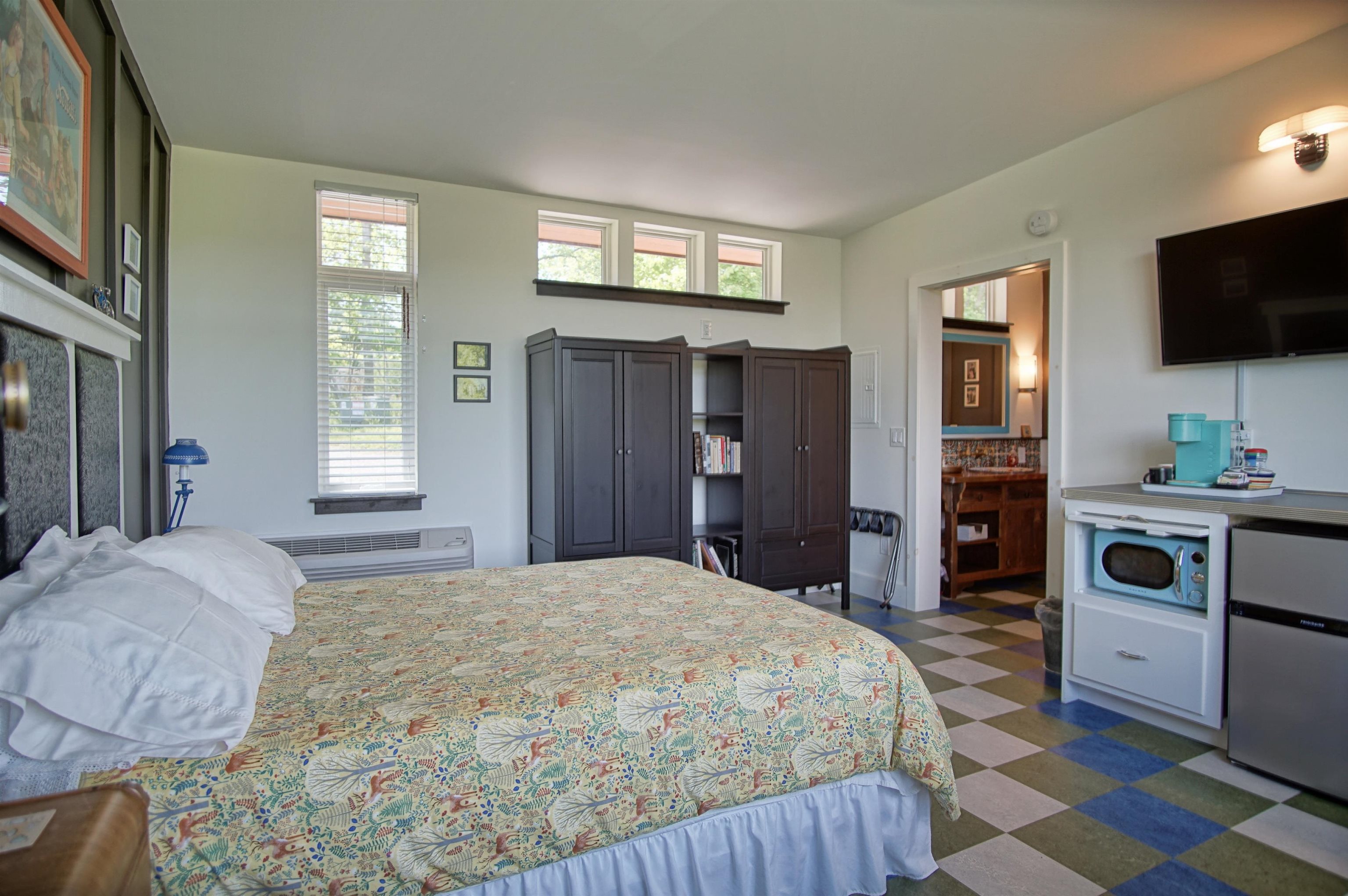 6230 Lilly Road Blacksburg VA 24060