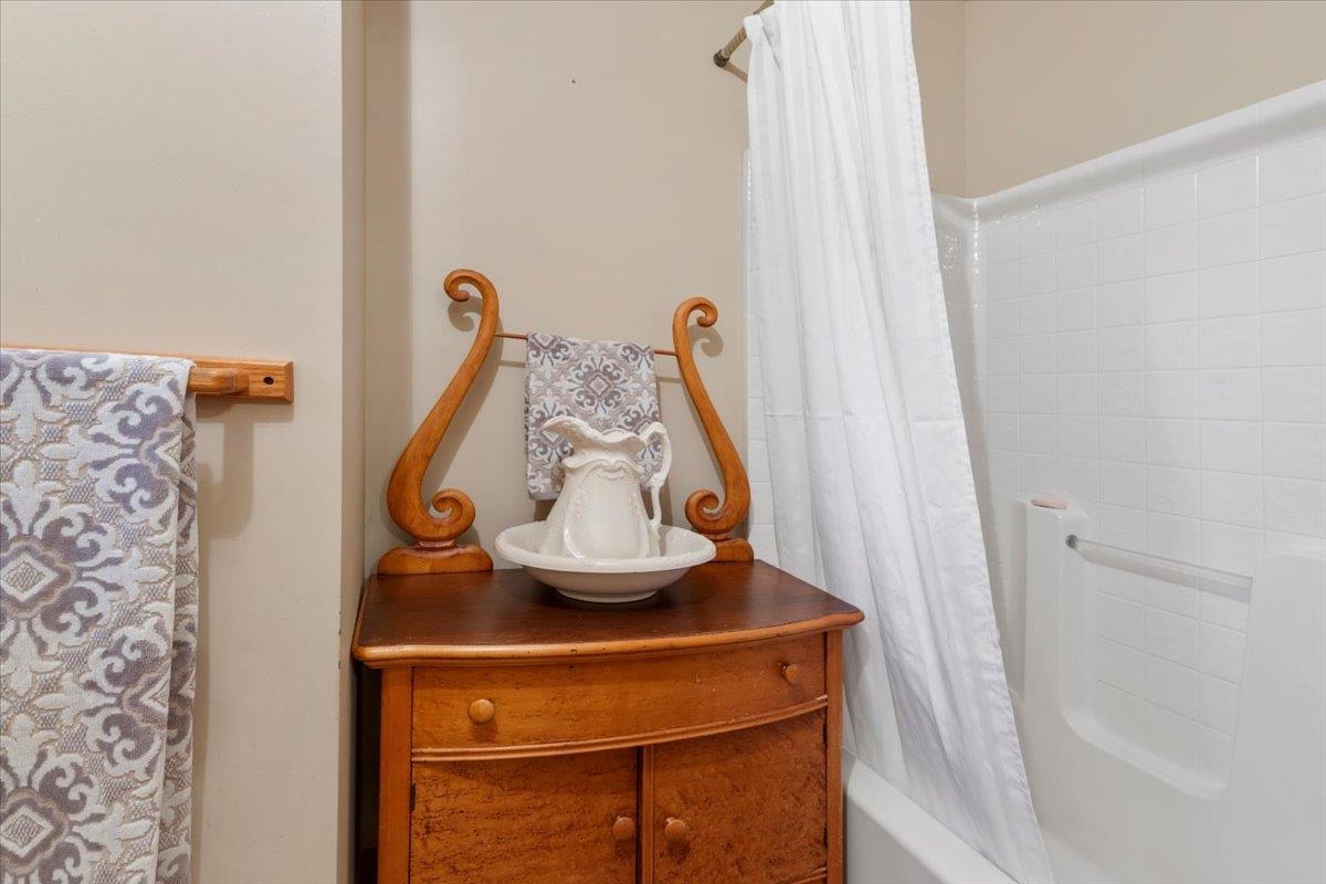6380 Whities Lane Dublin VA 24084