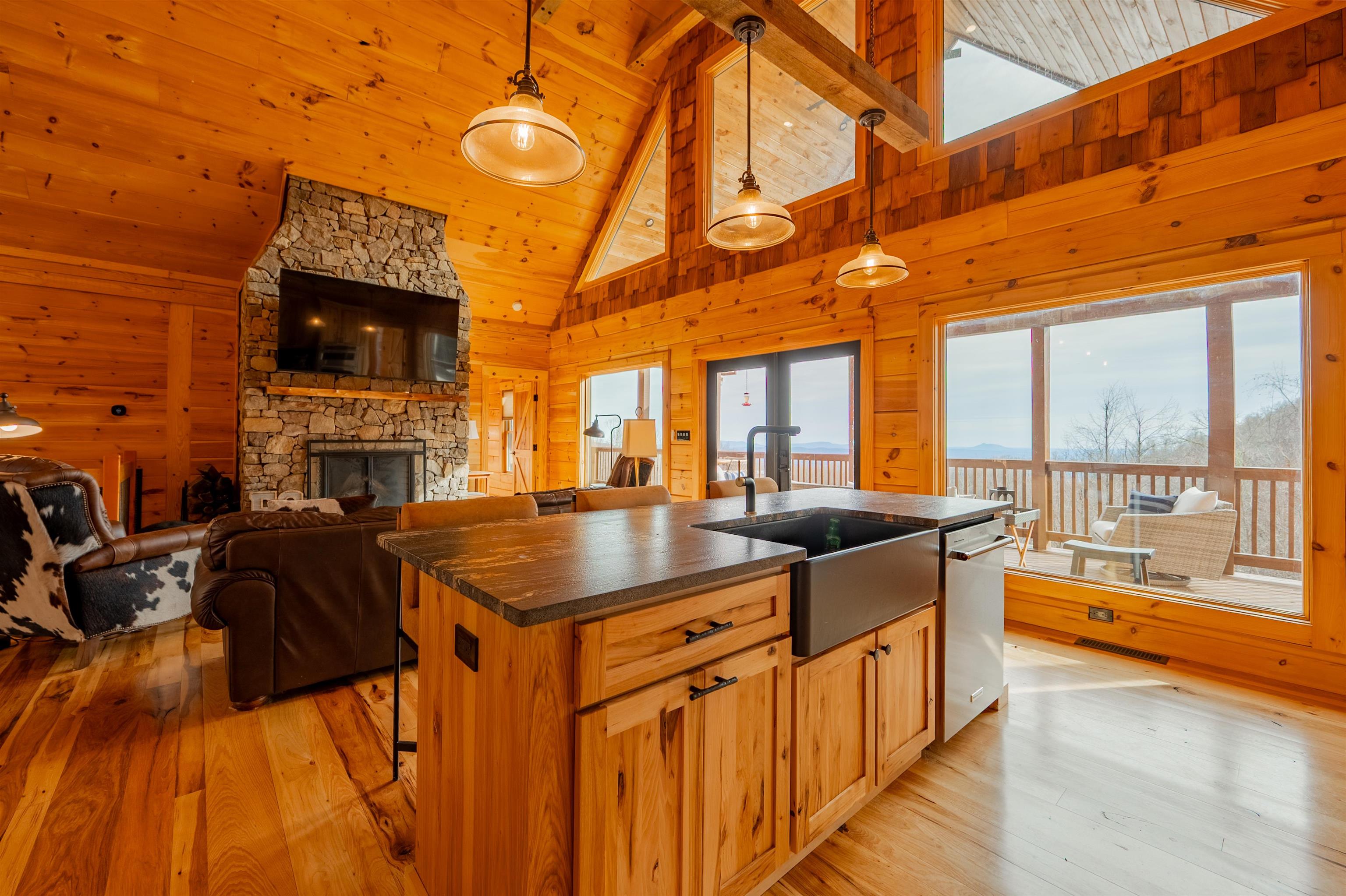 277 Cabin Ridge Trail Fancy Gap VA 24328