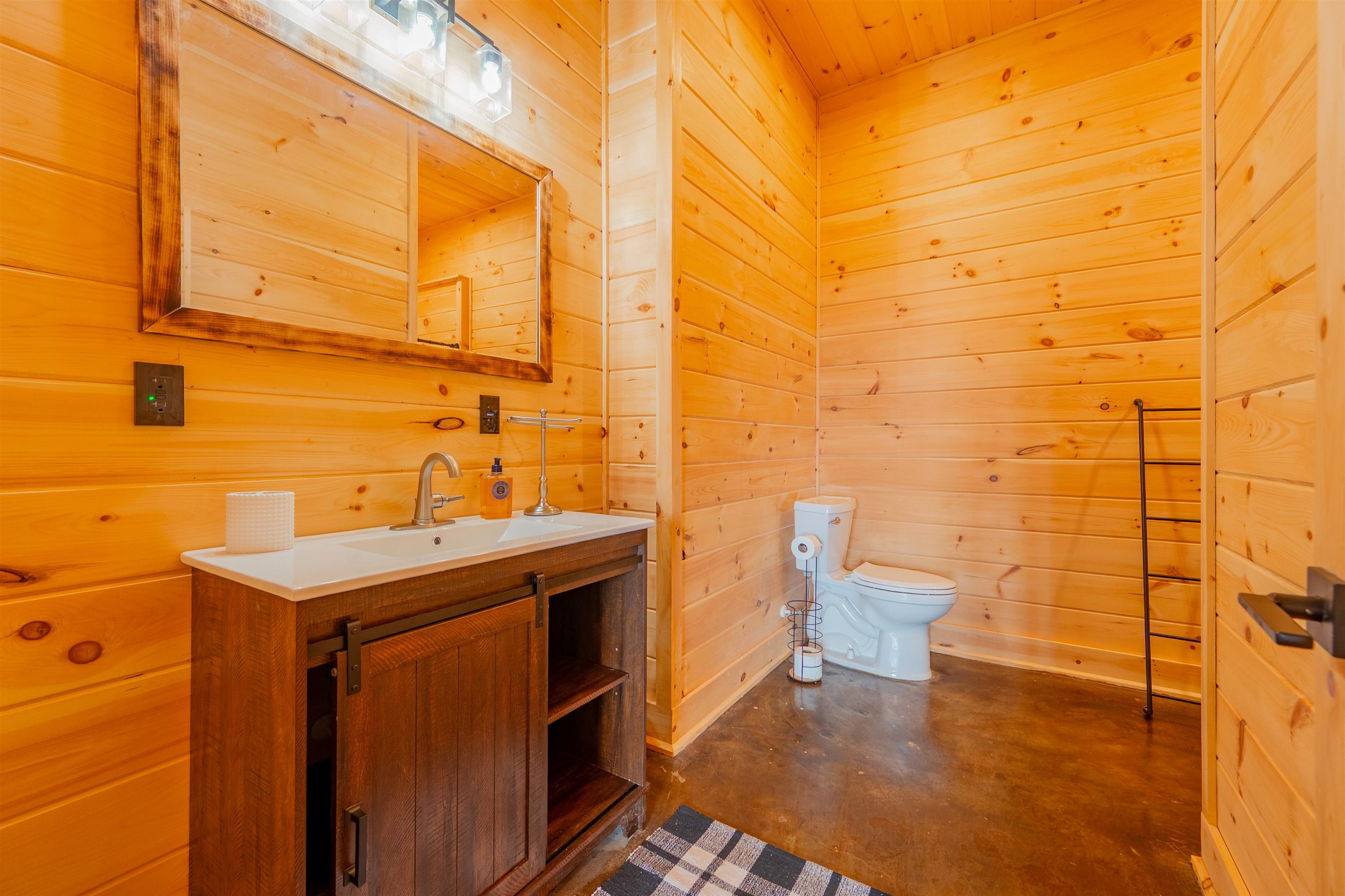 277 Cabin Ridge Trail Fancy Gap VA 24328