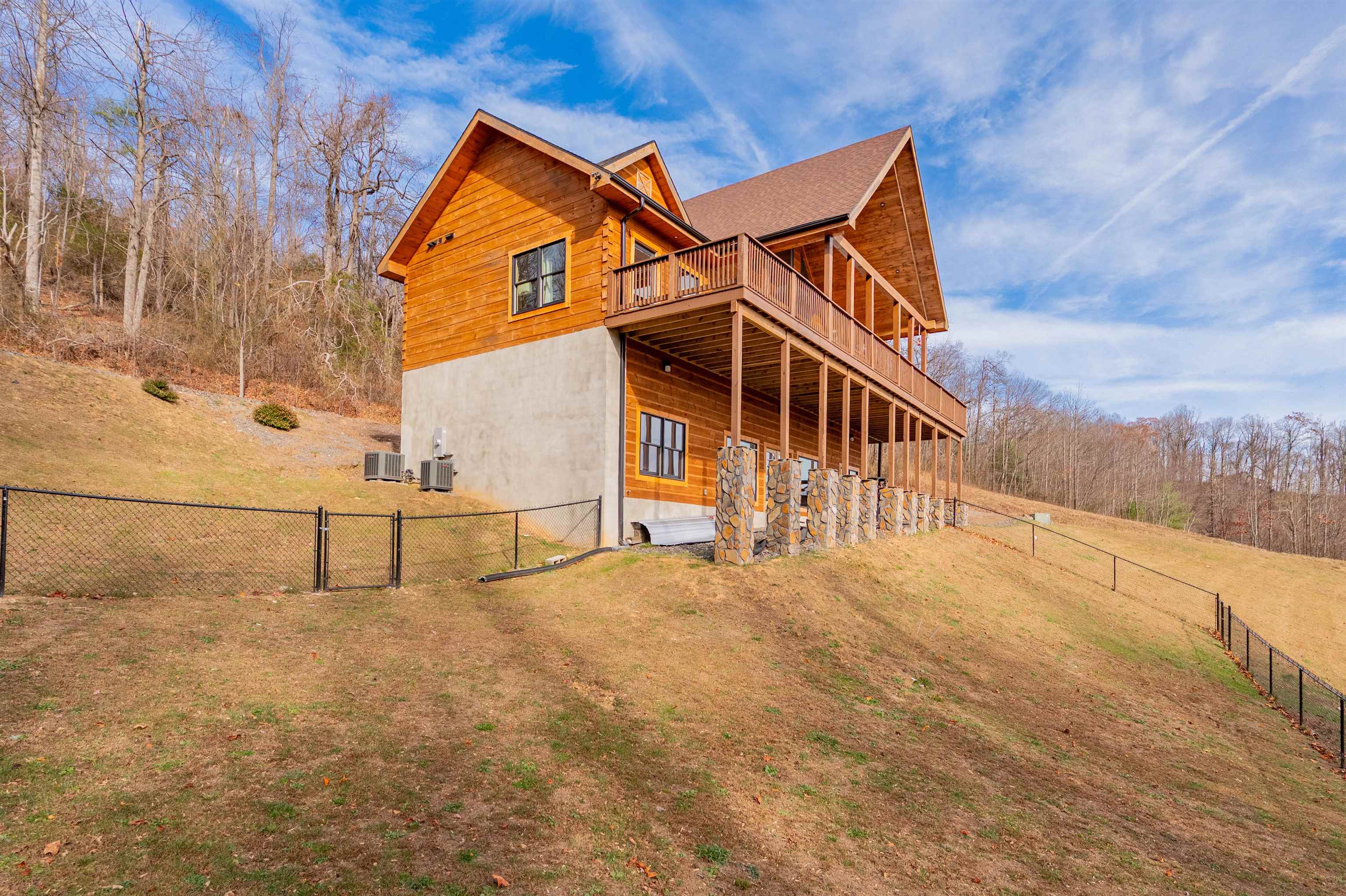 277 Cabin Ridge Trail Fancy Gap VA 24328