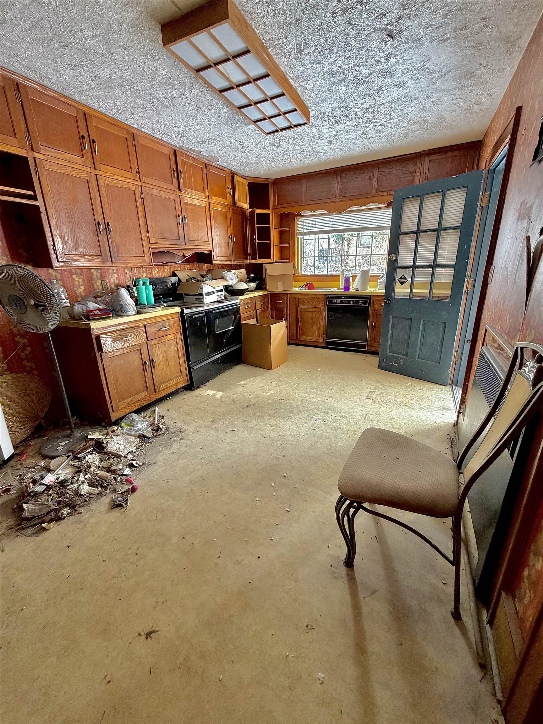 100 1st Avenue Galax VA 24333