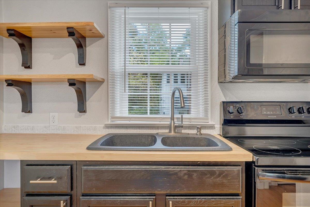 1800 Depot Street NE Christiansburg VA 24073