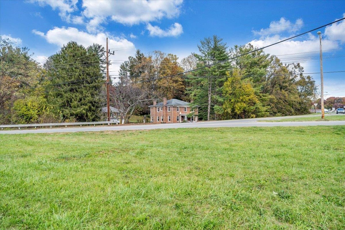 1800 Depot Street NE Christiansburg VA 24073