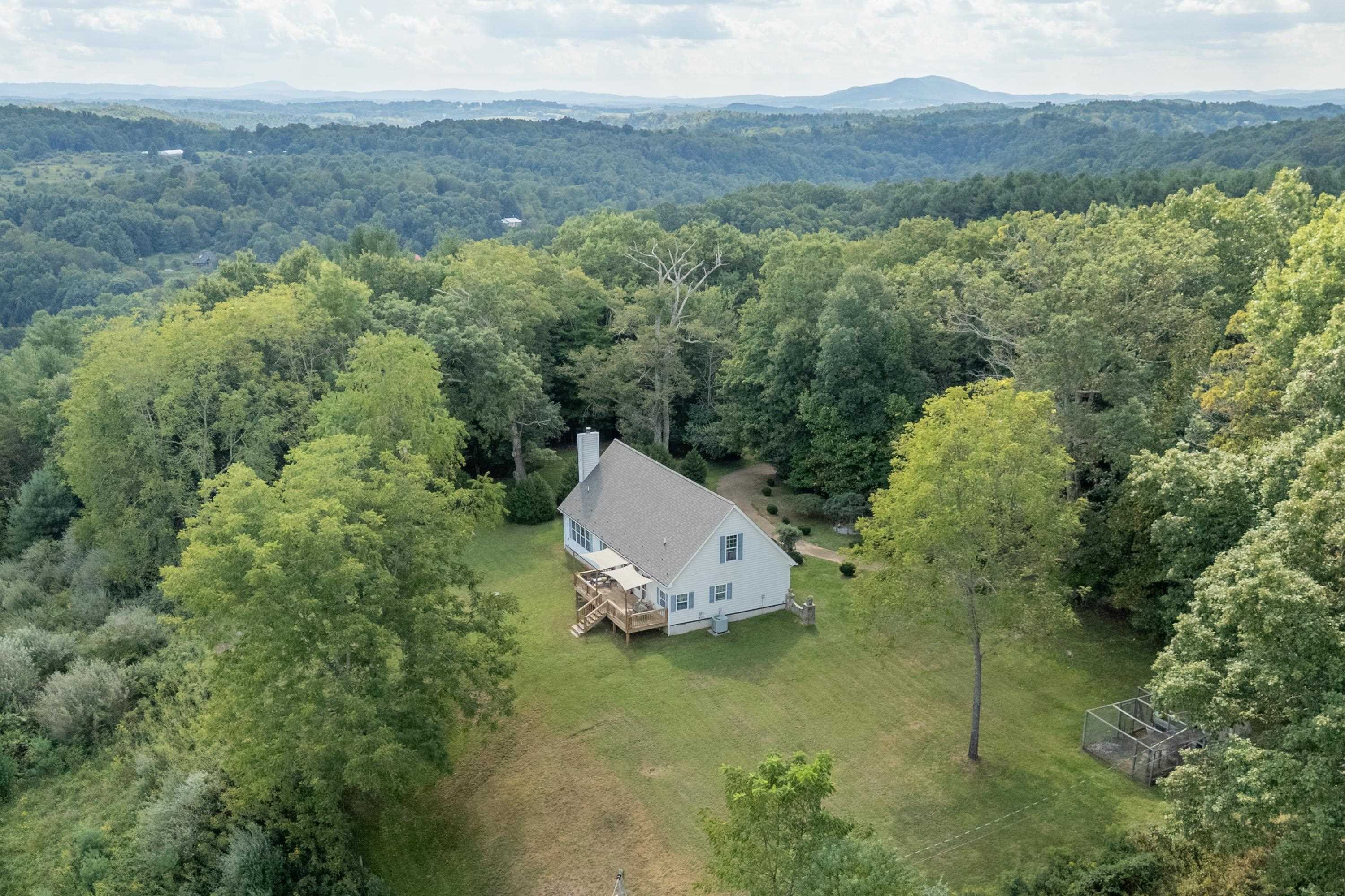 626 Ivy Drive NE Floyd VA 24091