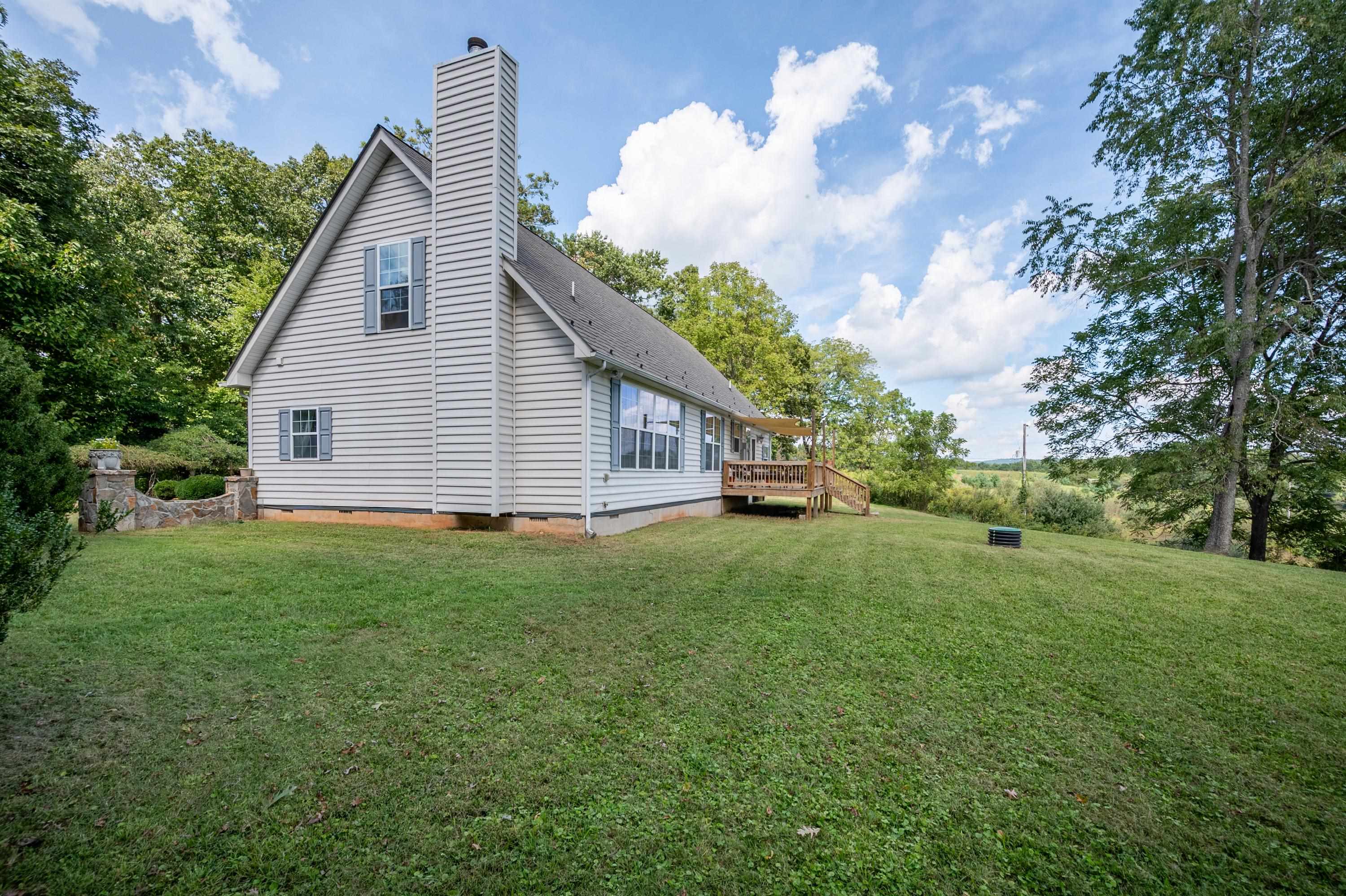 626 Ivy Drive NE Floyd VA 24091