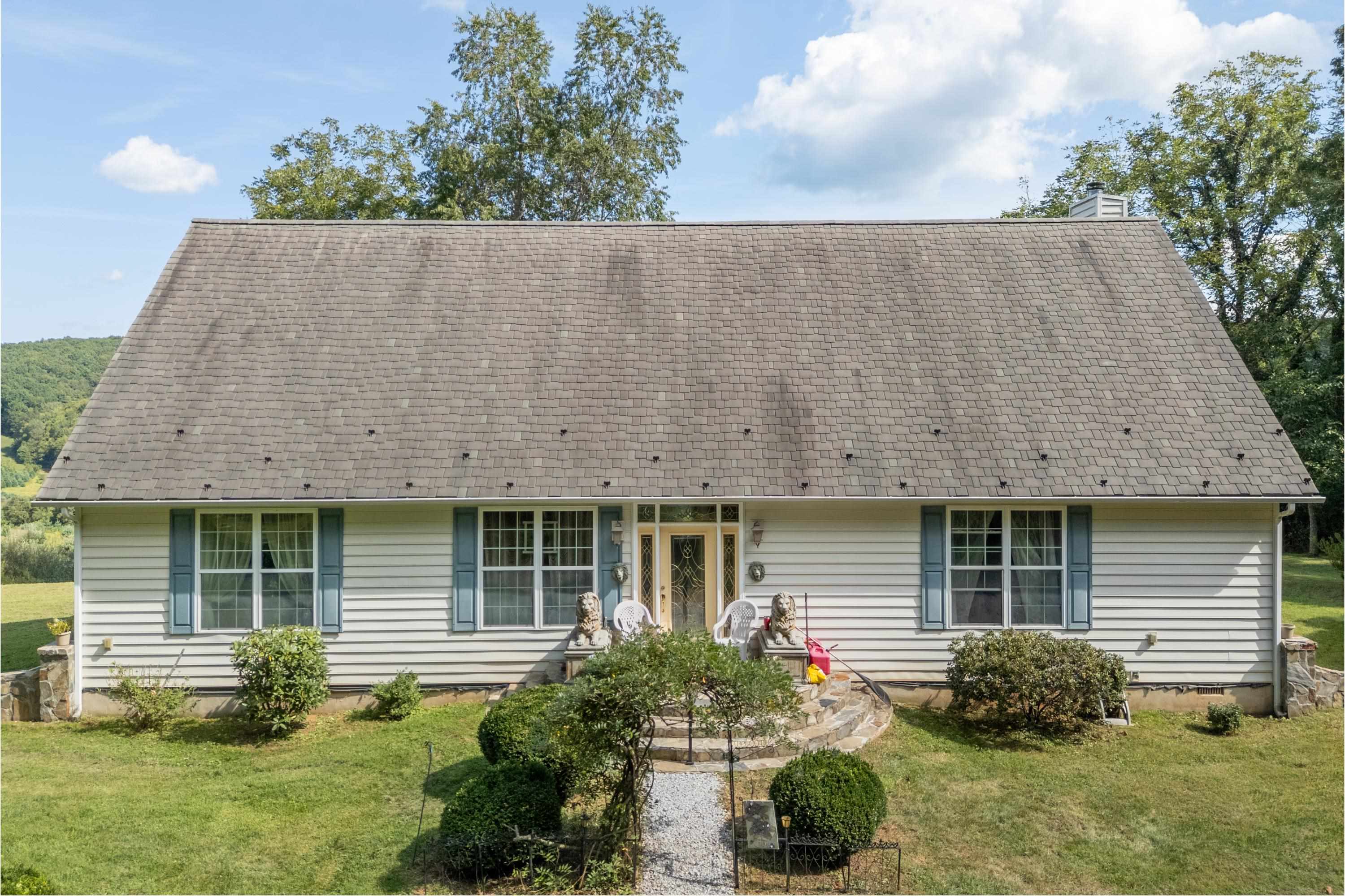 626 Ivy Drive NE Floyd VA 24091