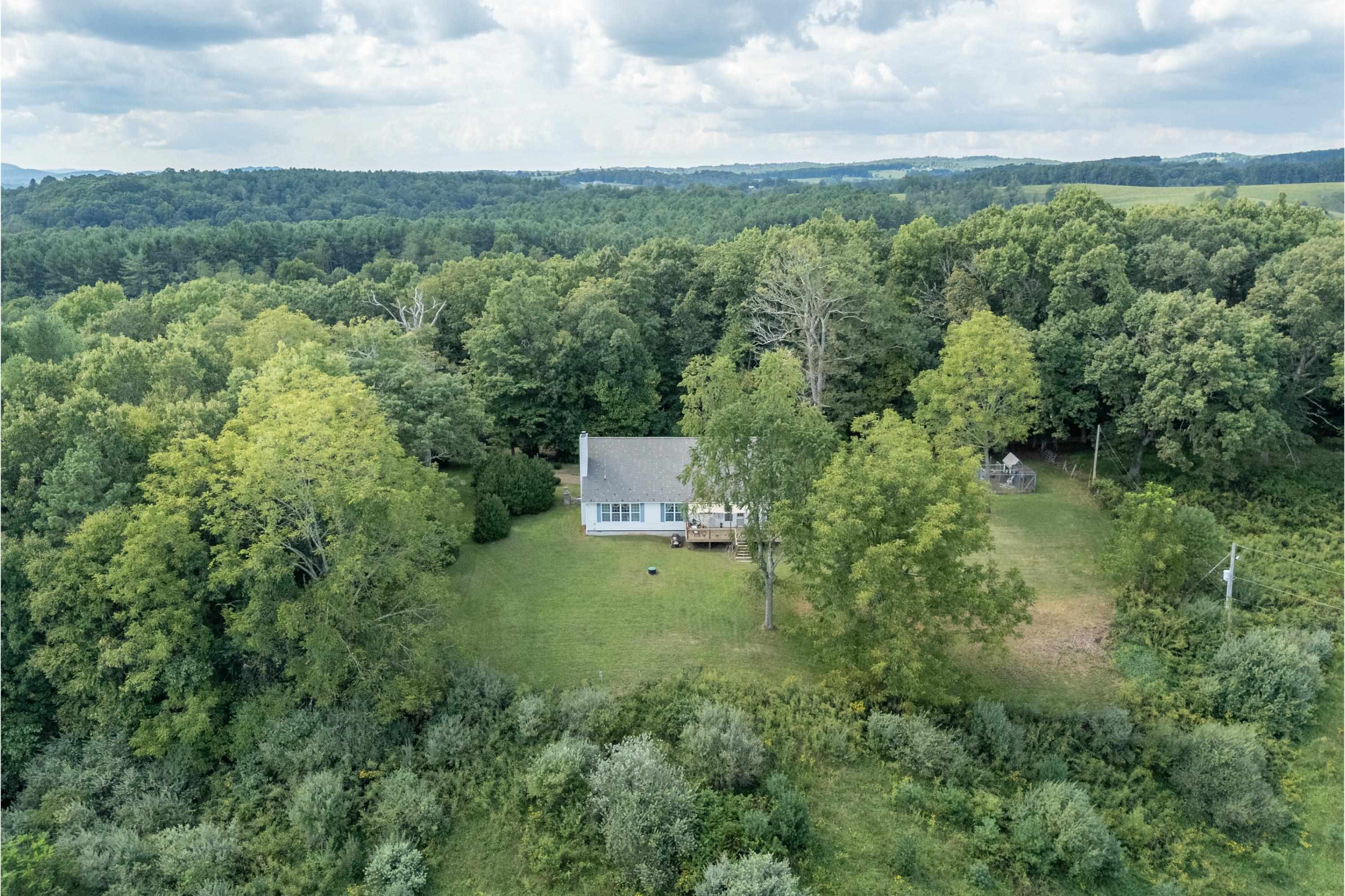 626 Ivy Drive NE Floyd VA 24091