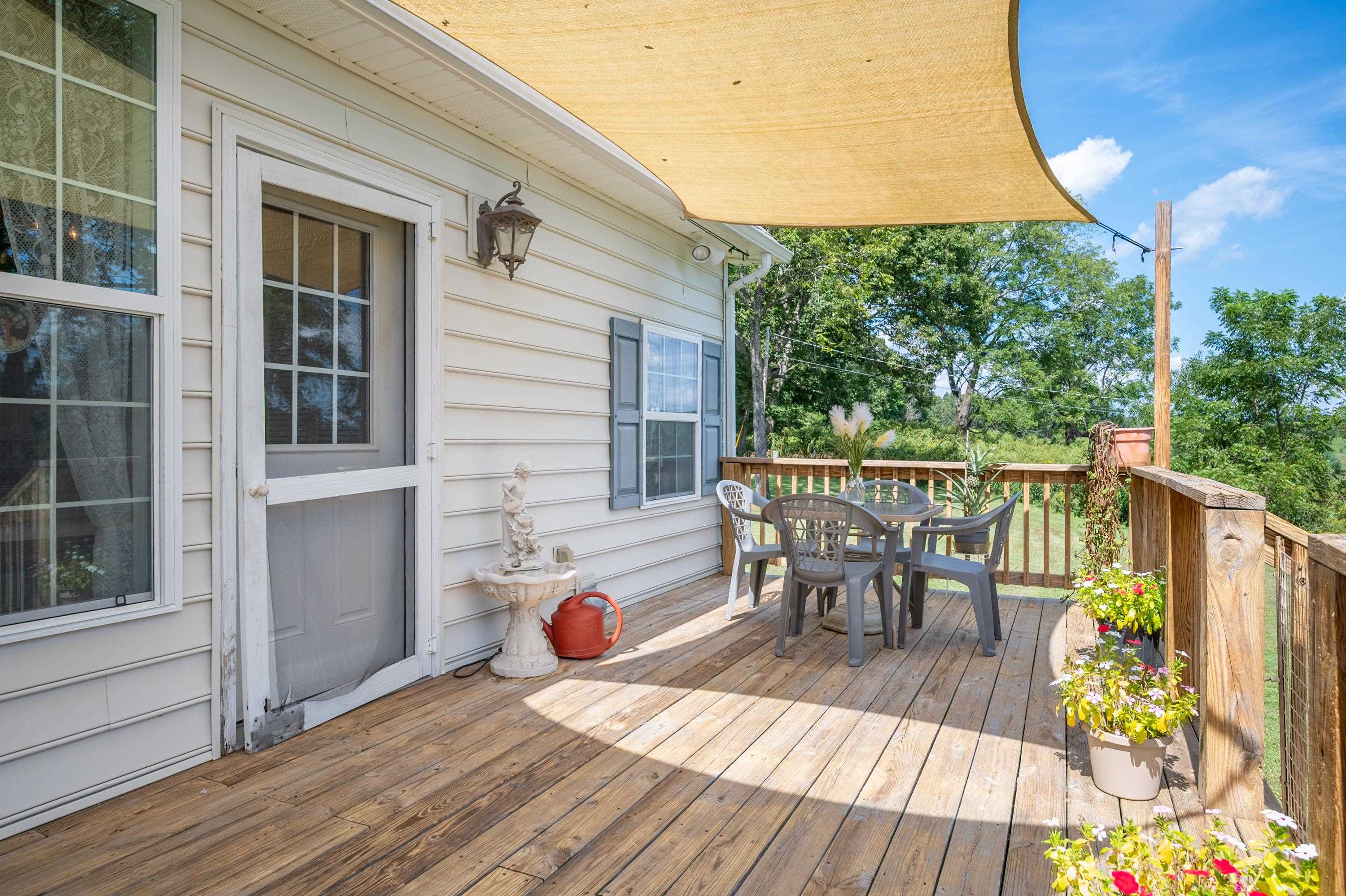 626 Ivy Drive NE Floyd VA 24091