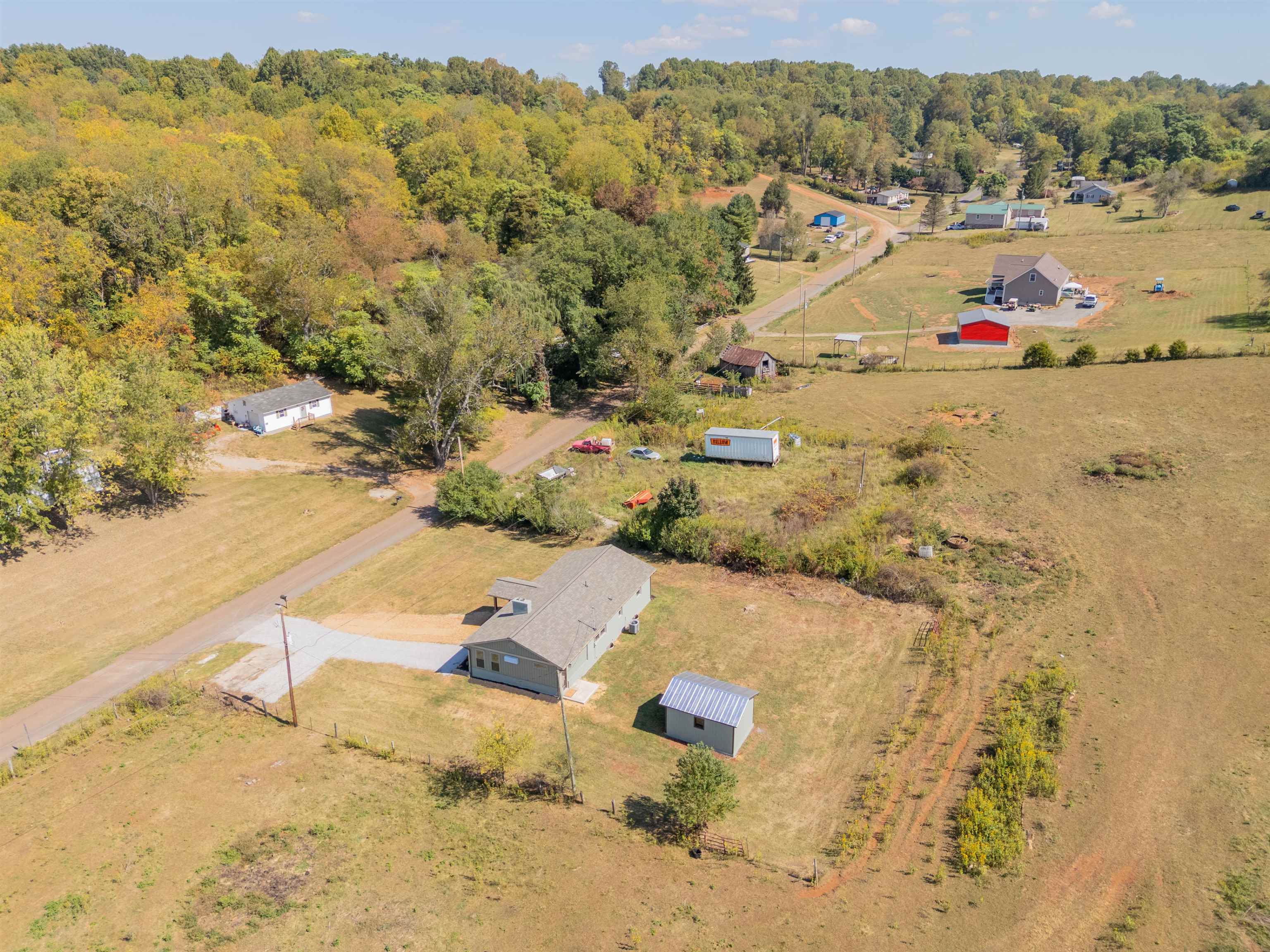 983 Sanders Mines Road Fort Chiswell VA 24360