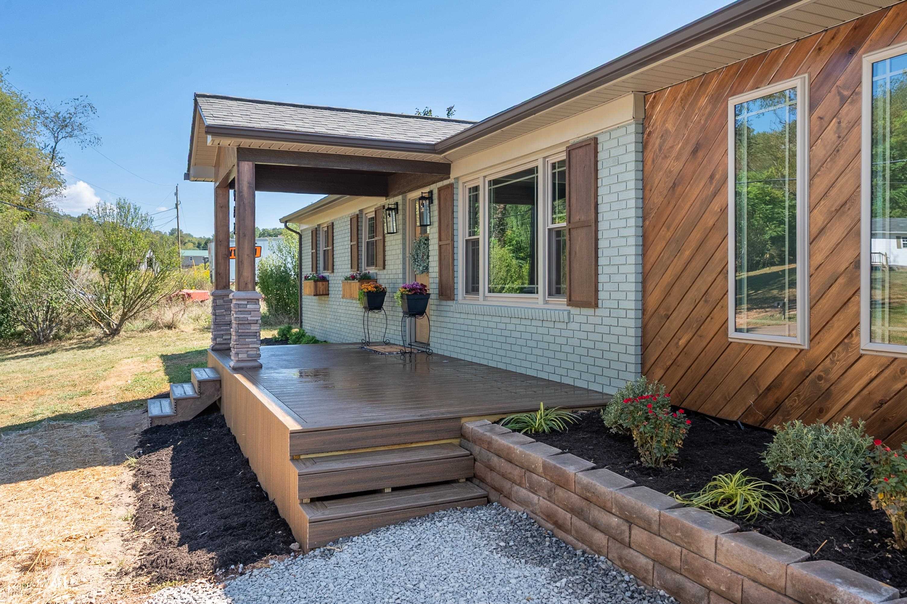 983 Sanders Mines Road Fort Chiswell VA 24360