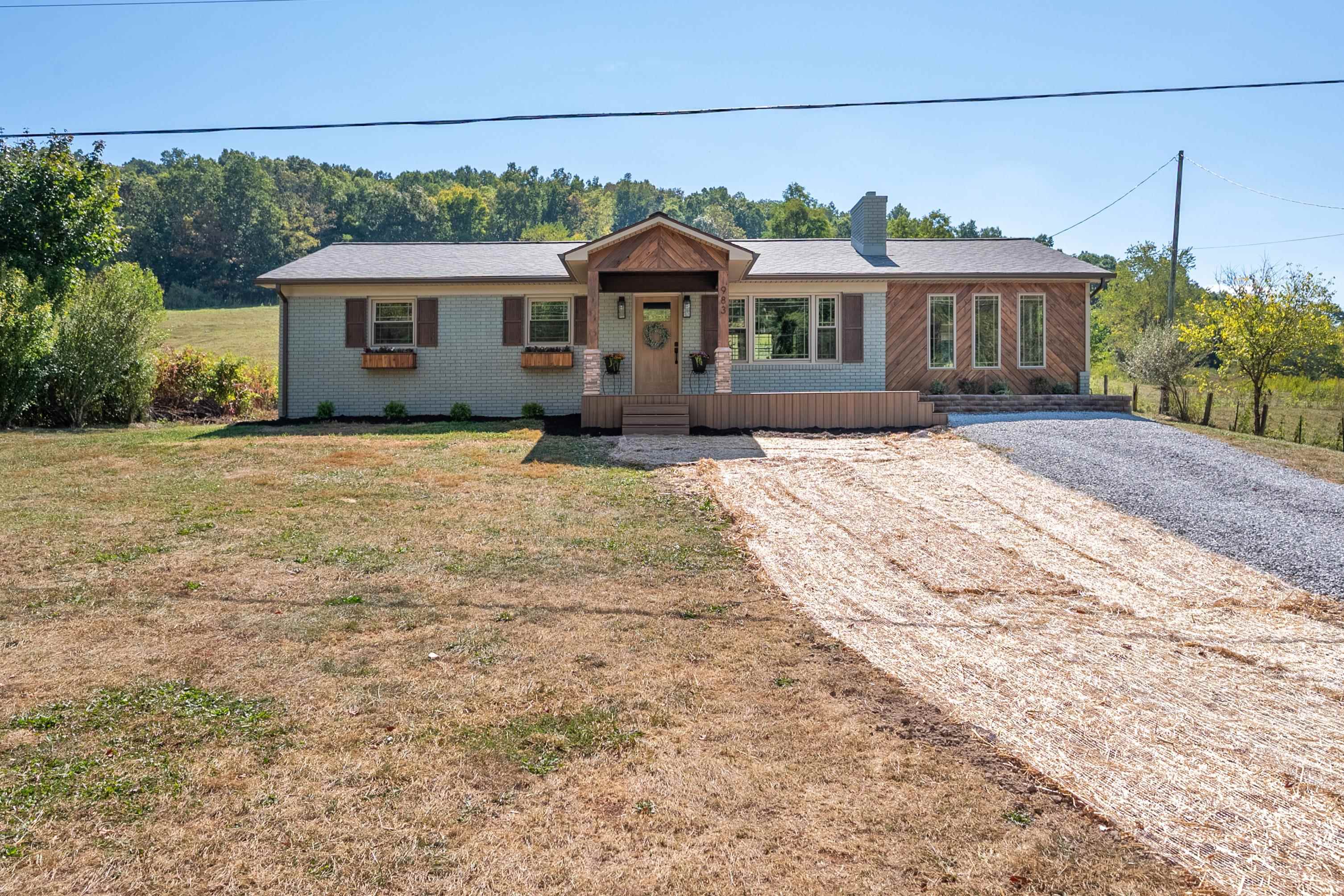 983 Sanders Mines Road Fort Chiswell VA 24360