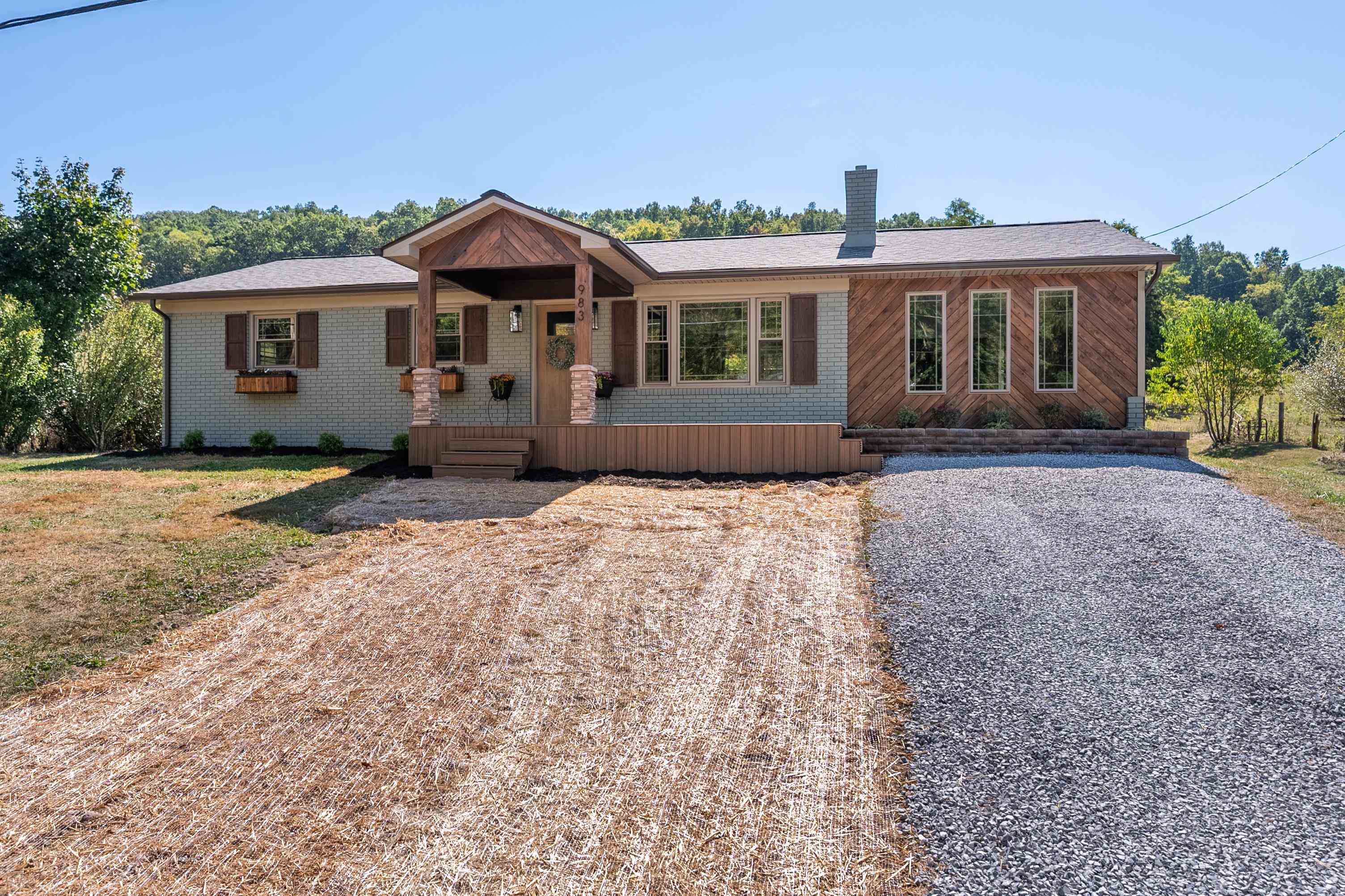 983 Sanders Mines Road Fort Chiswell VA 24360