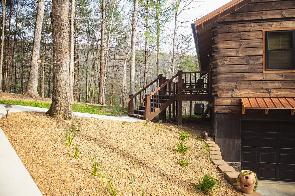 467 River Oaks Drive Austinville VA 24312