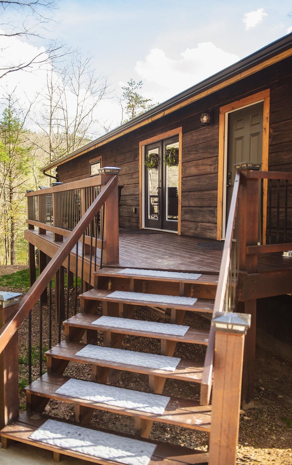 467 River Oaks Drive Austinville VA 24312