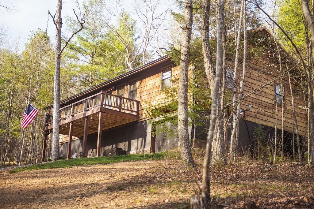 467 River Oaks Drive Austinville VA 24312
