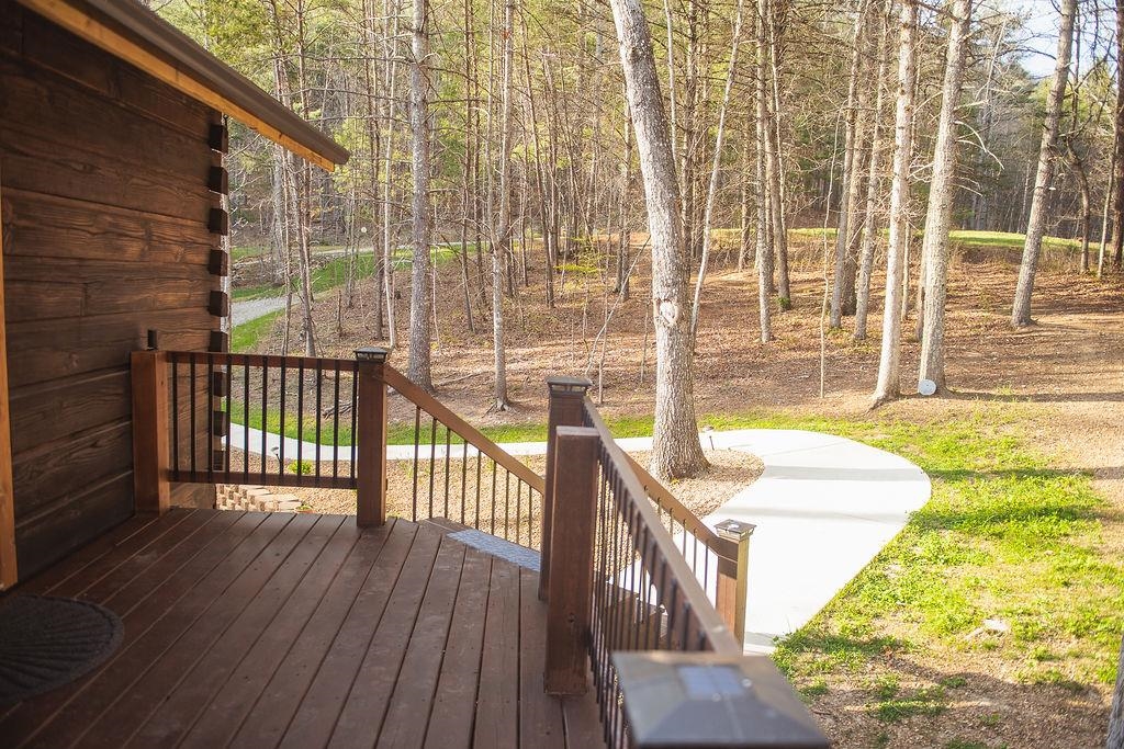467 River Oaks Drive Austinville VA 24312