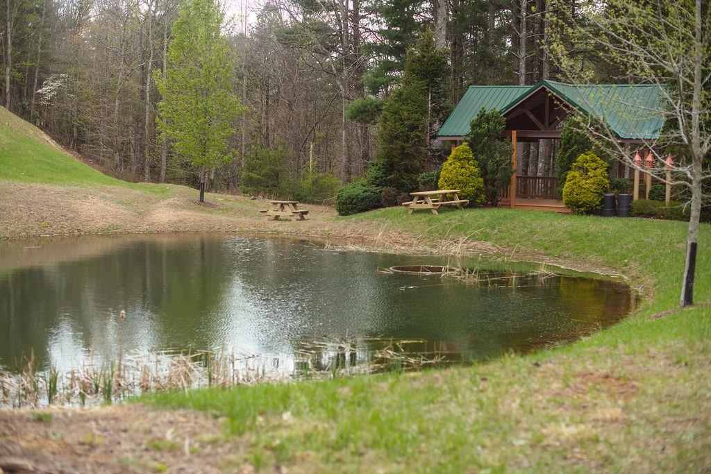 467 River Oaks Drive Austinville VA 24312