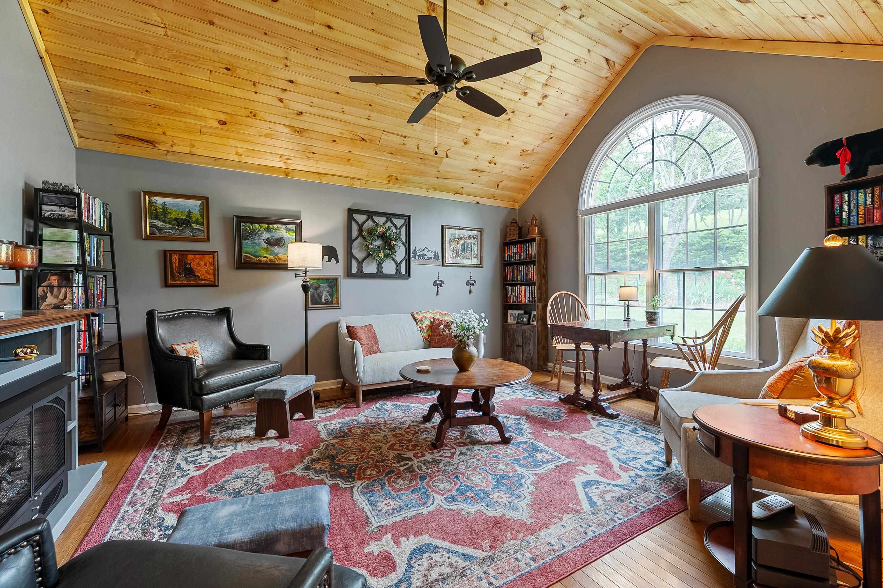 110 Charmont Drive Radford VA 24141