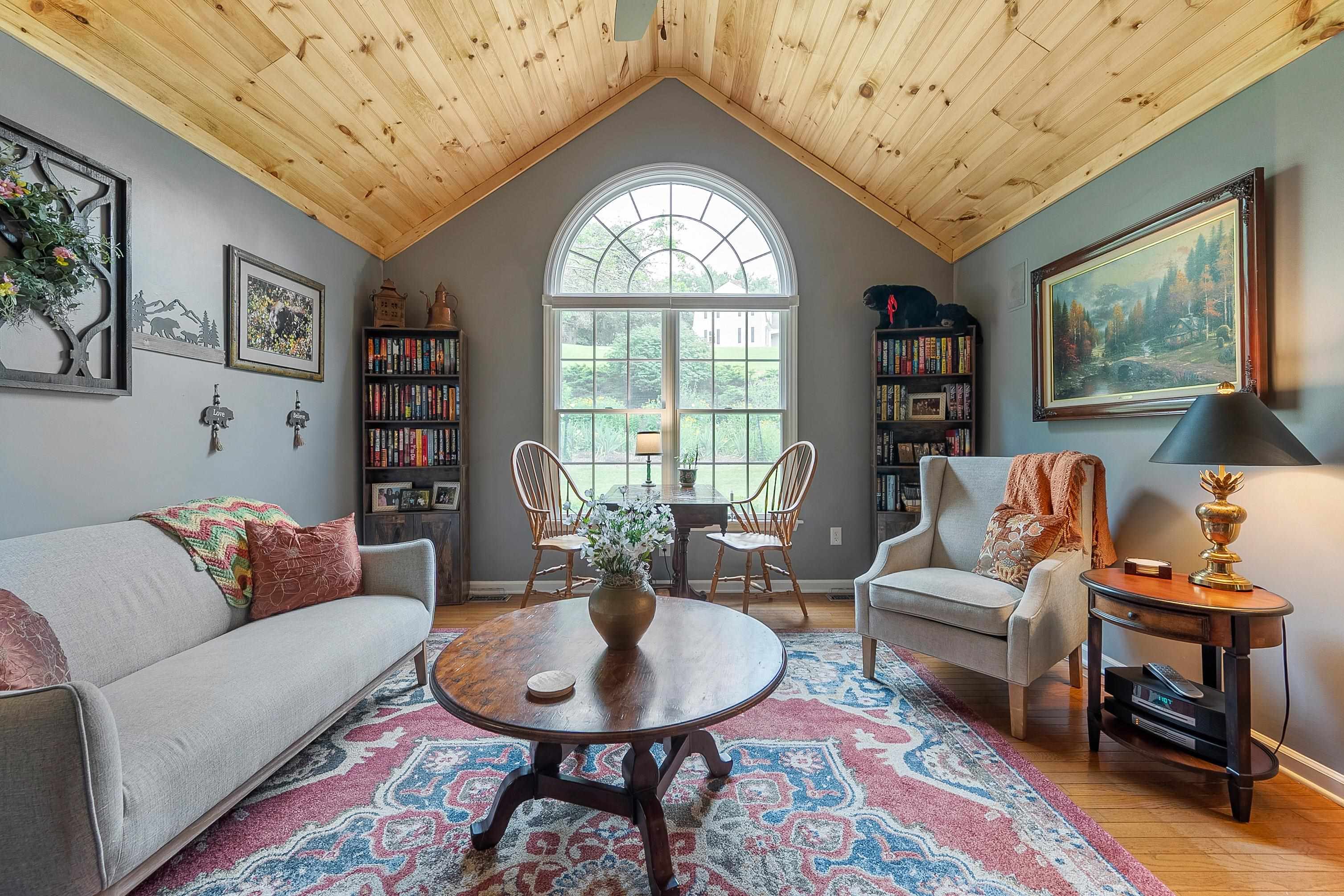 110 Charmont Drive Radford VA 24141