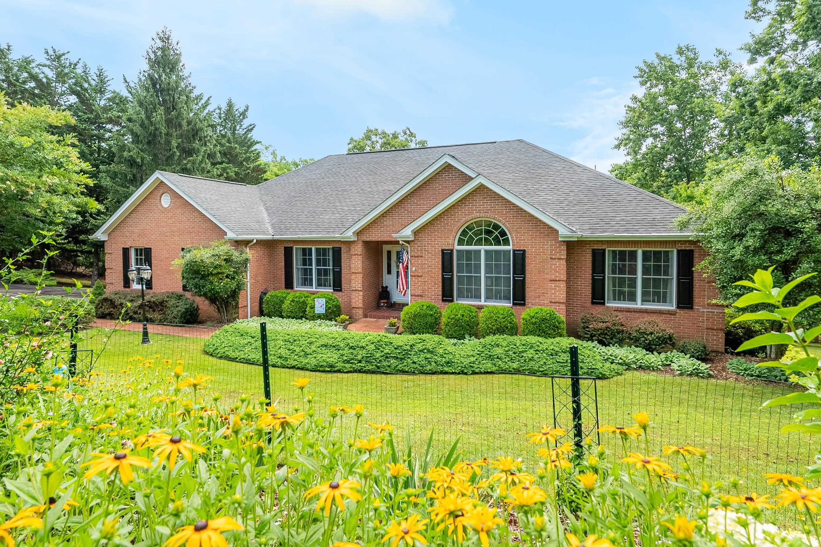 110 Charmont Drive Radford VA 24141