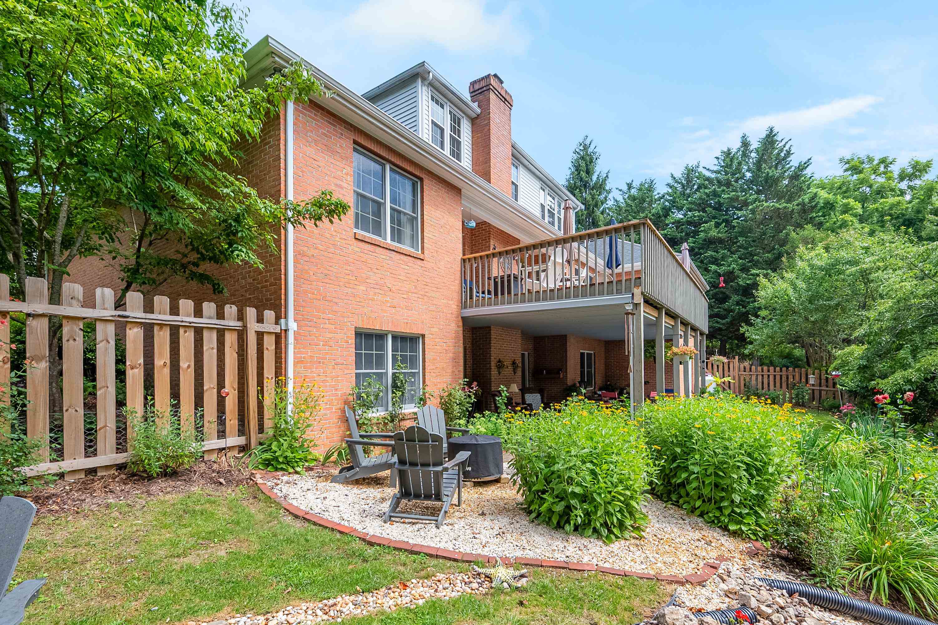 110 Charmont Drive Radford VA 24141