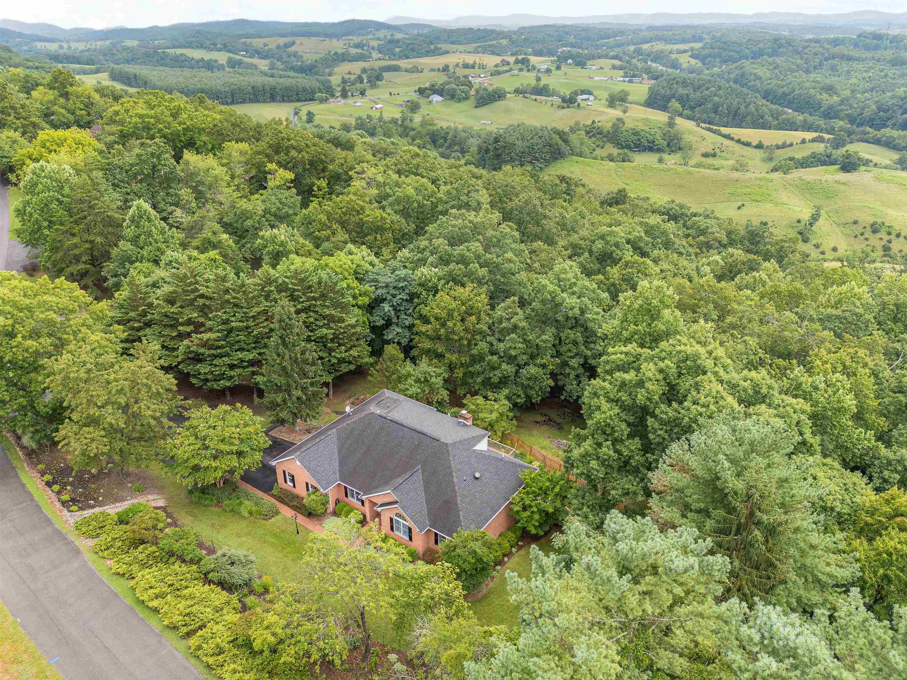 110 Charmont Drive Radford VA 24141