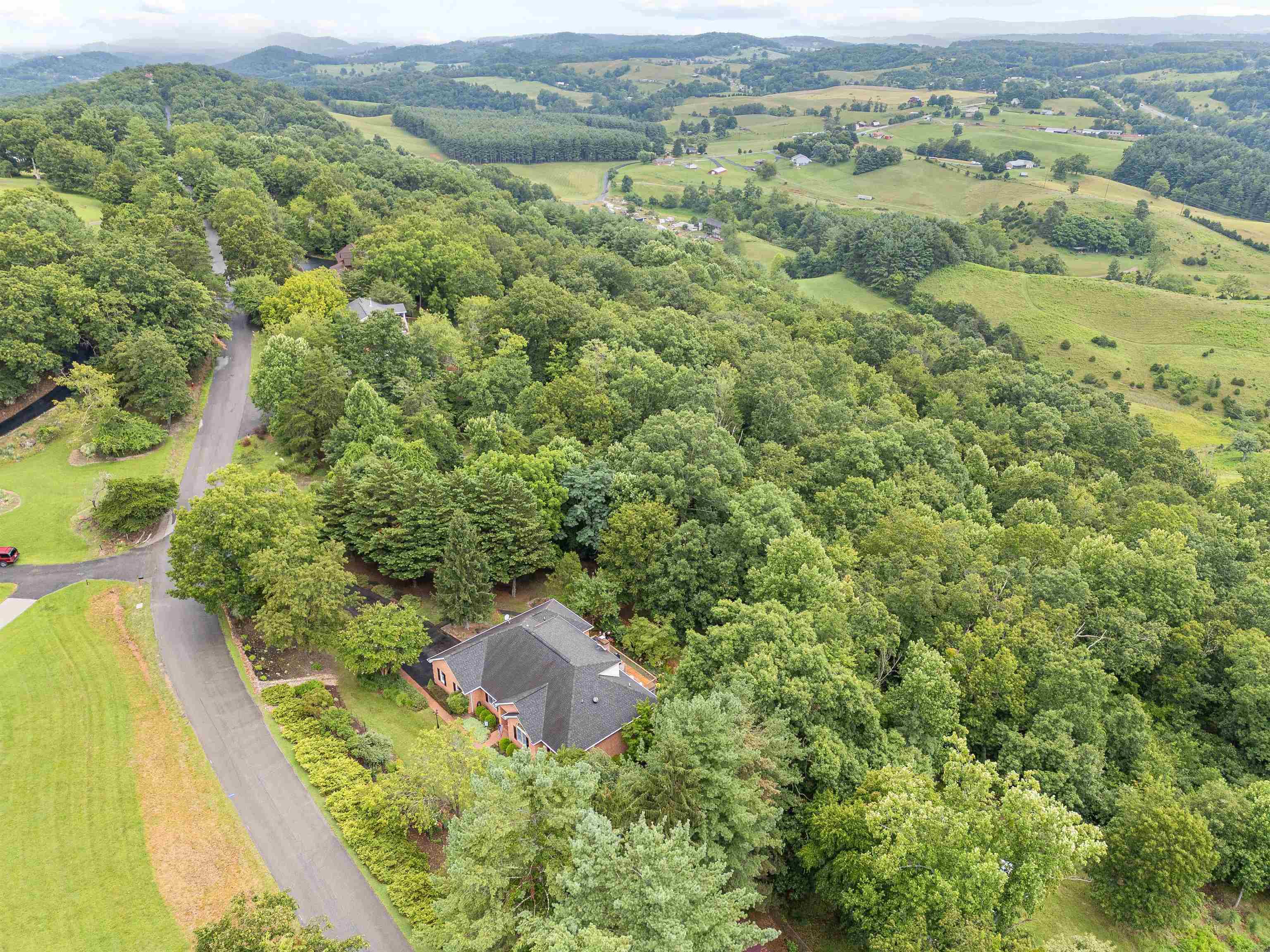 110 Charmont Drive Radford VA 24141