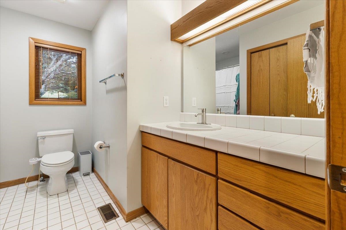 1102 Deerfield Drive Blacksburg VA 24060