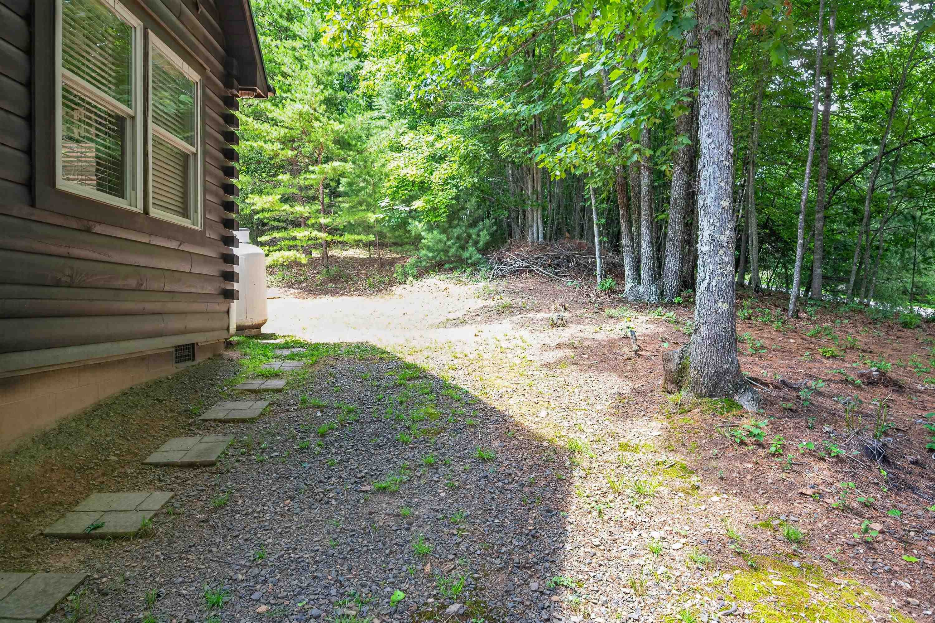 338 Laurel Mountain Lane Woodlawn VA 24381