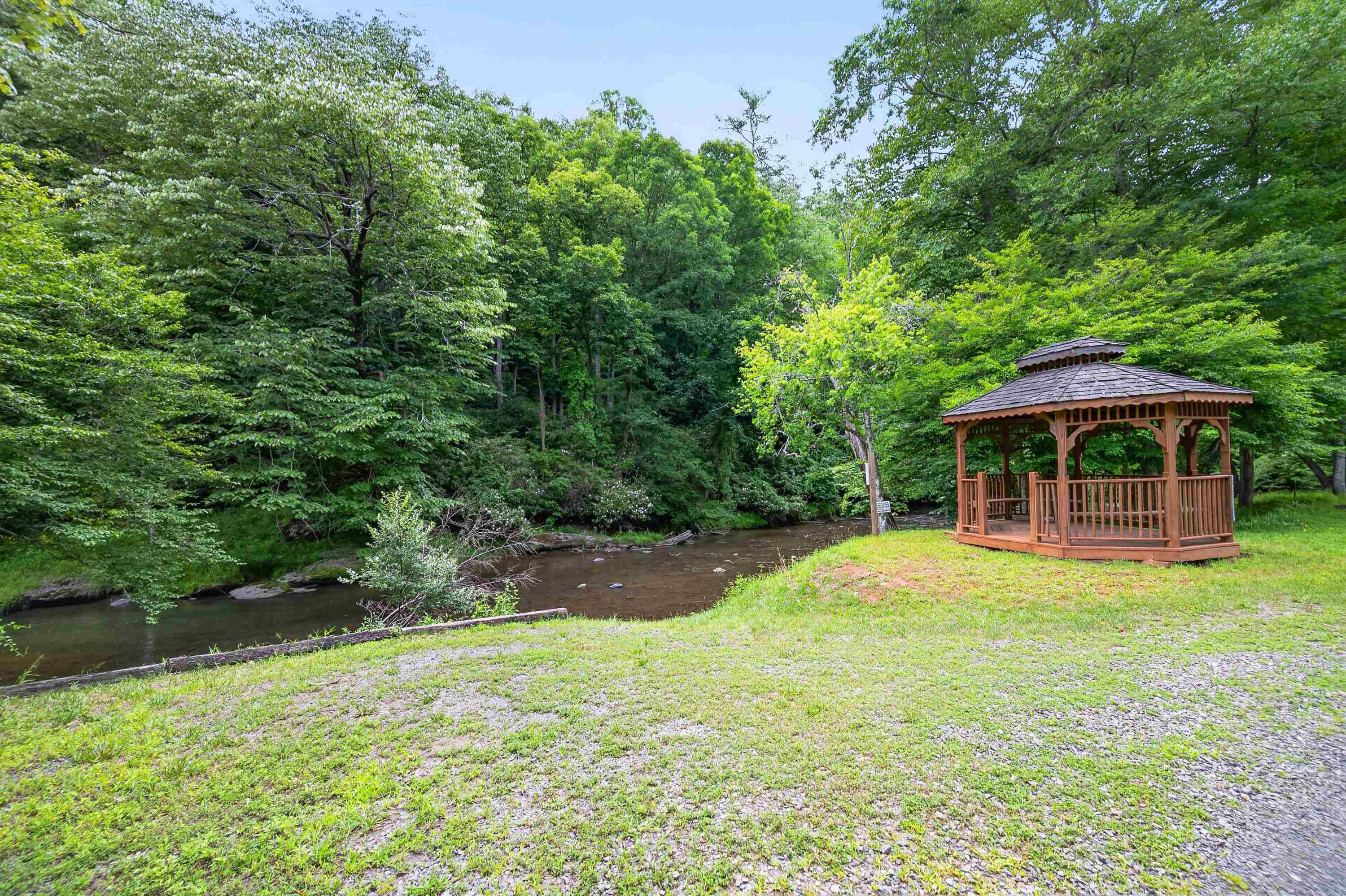 338 Laurel Mountain Lane Woodlawn VA 24381