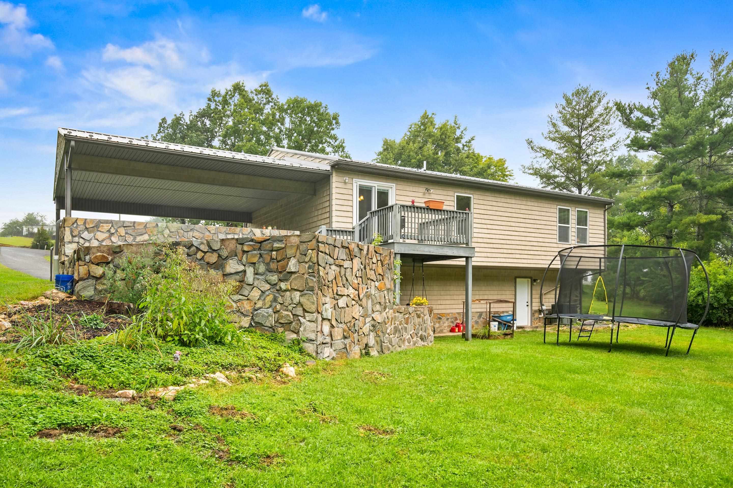 676 Dusty Rock Road NW Riner VA 24149