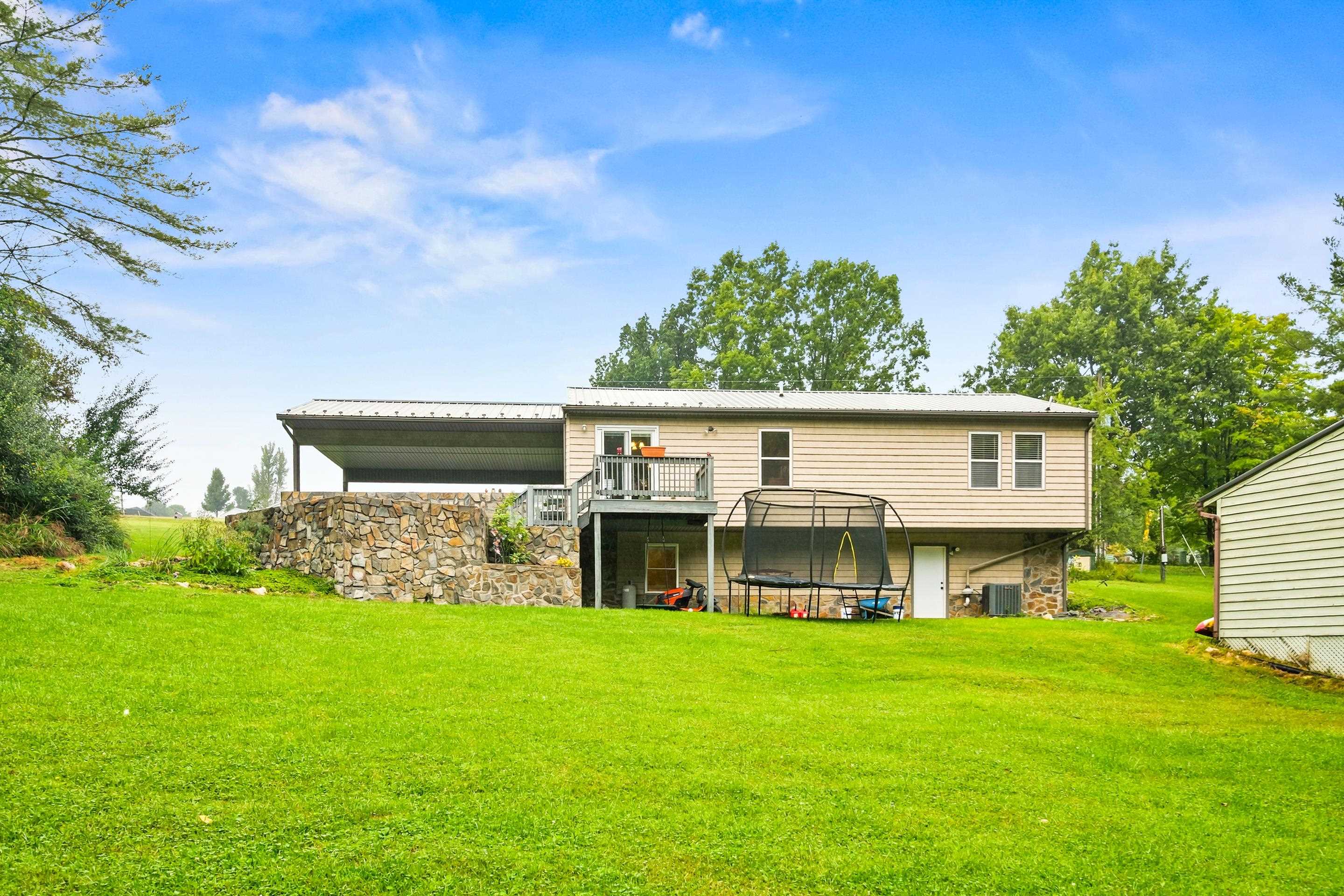 676 Dusty Rock Road NW Riner VA 24149