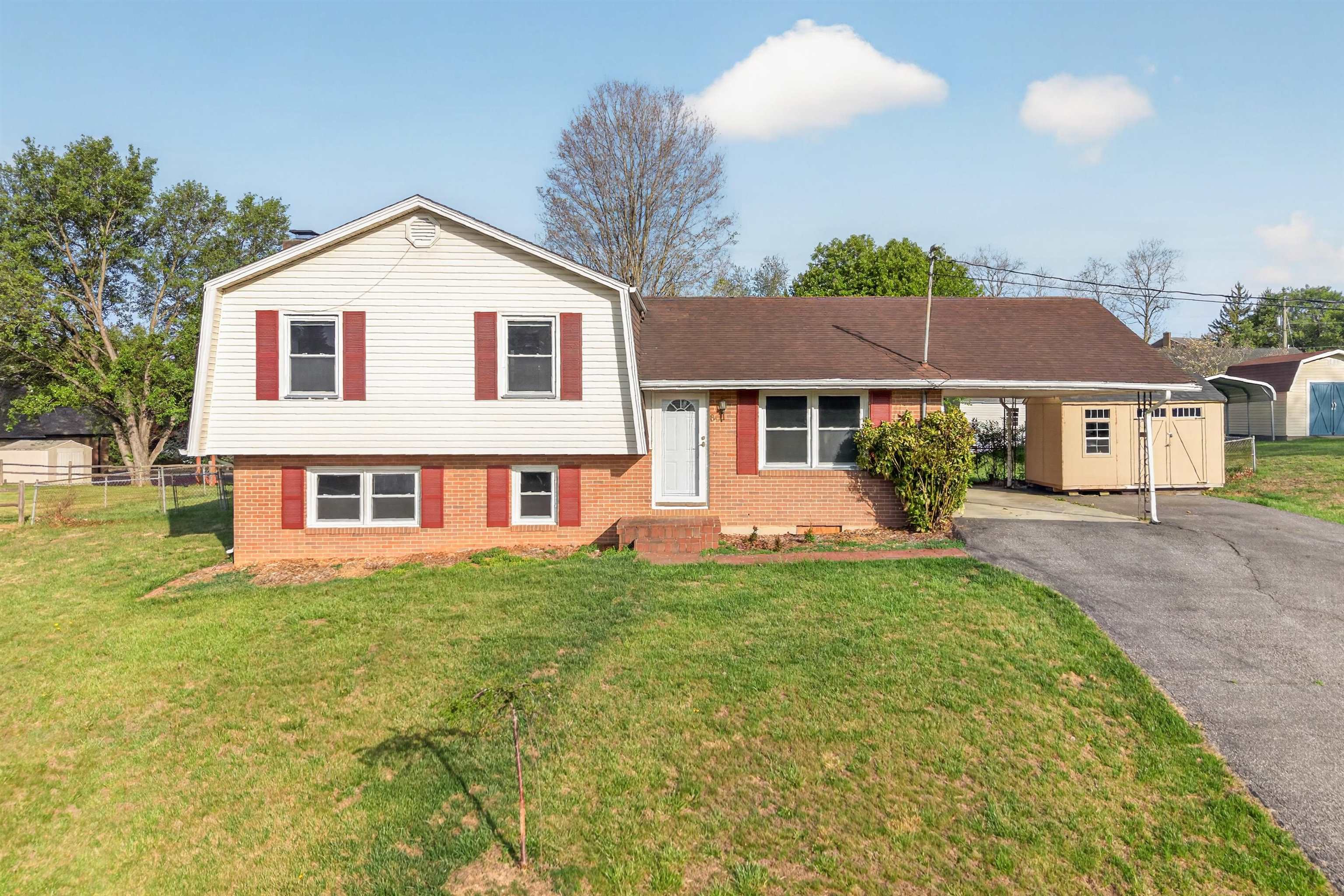 80 Meadow Drive Christiansburg VA 24073