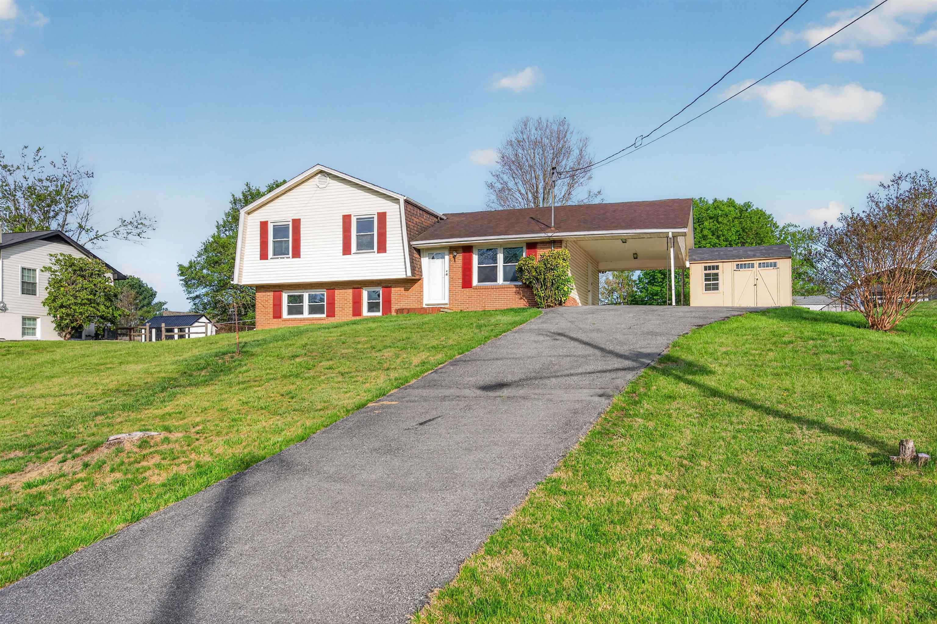 80 Meadow Drive Christiansburg VA 24073