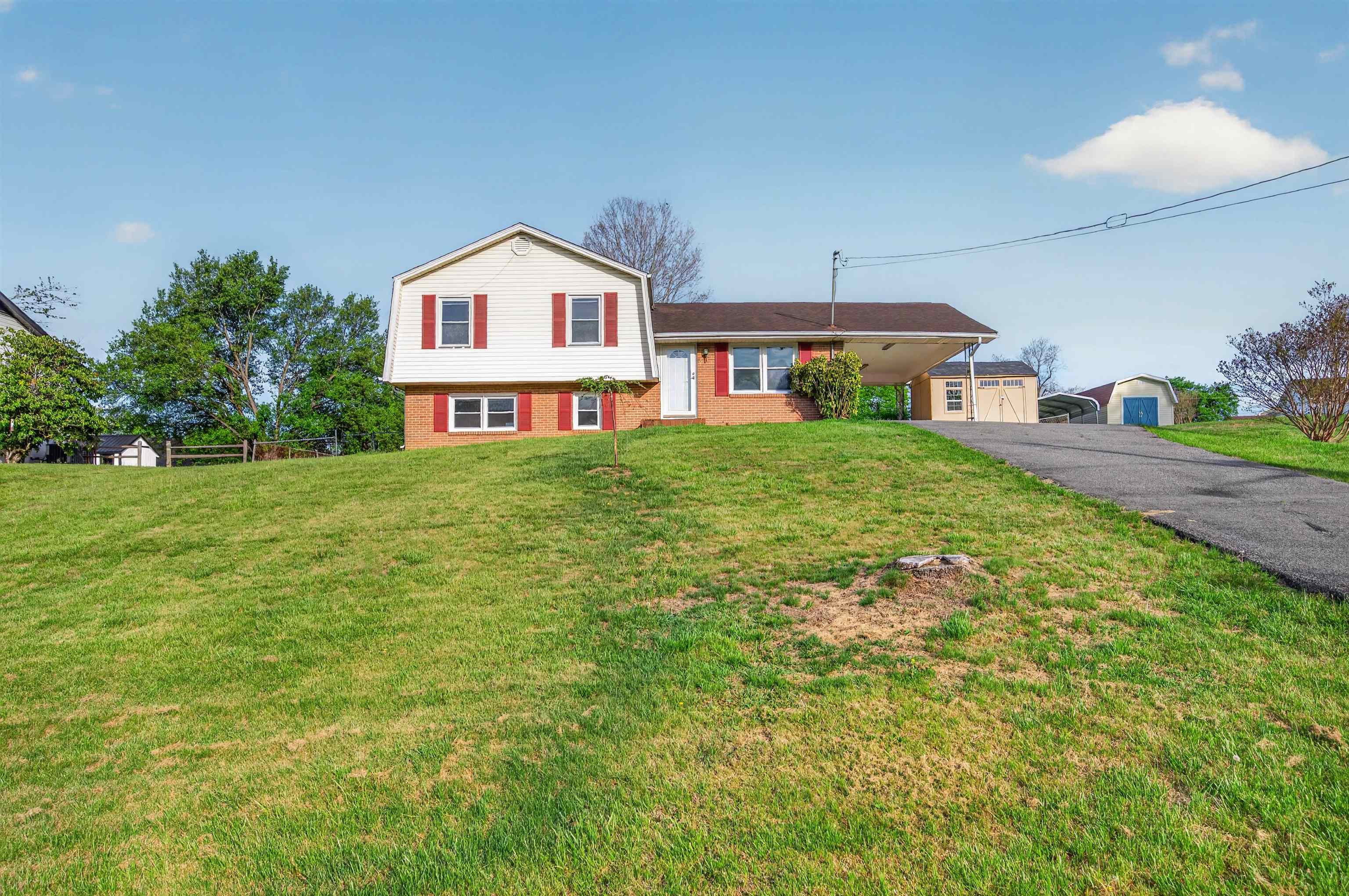 80 Meadow Drive Christiansburg VA 24073