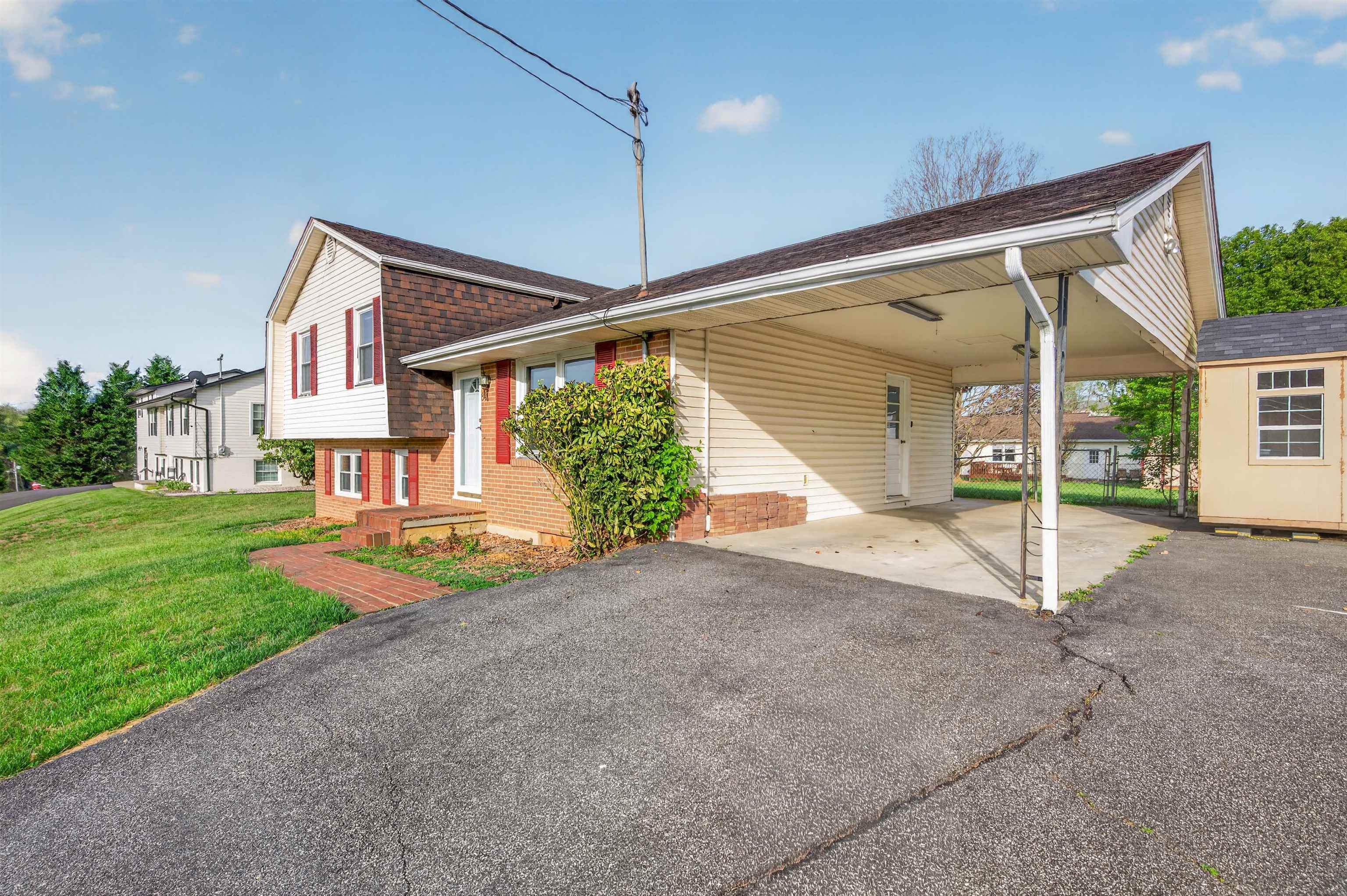 80 Meadow Drive Christiansburg VA 24073