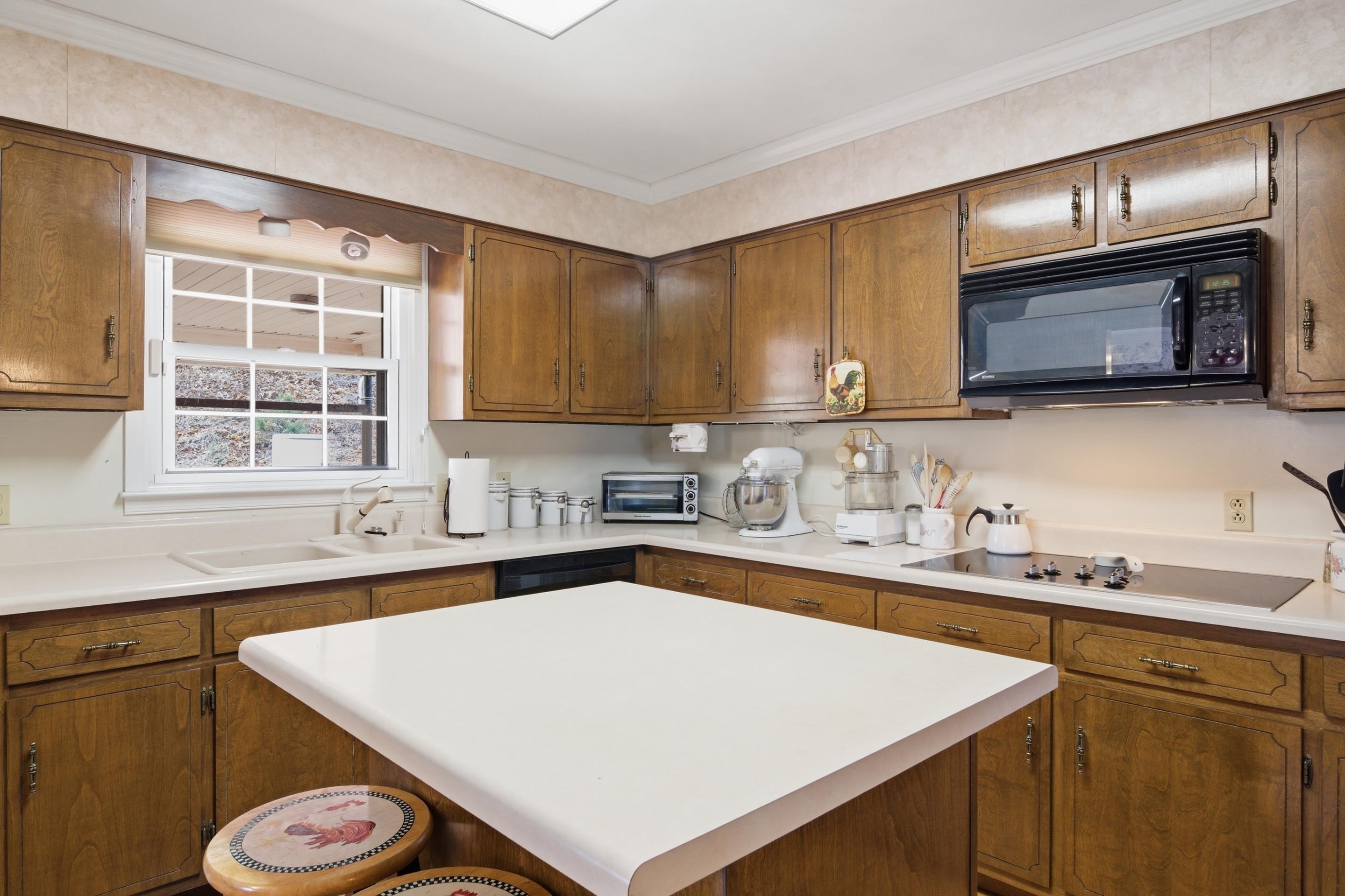 5725 Graysontown Road Radford VA 24141