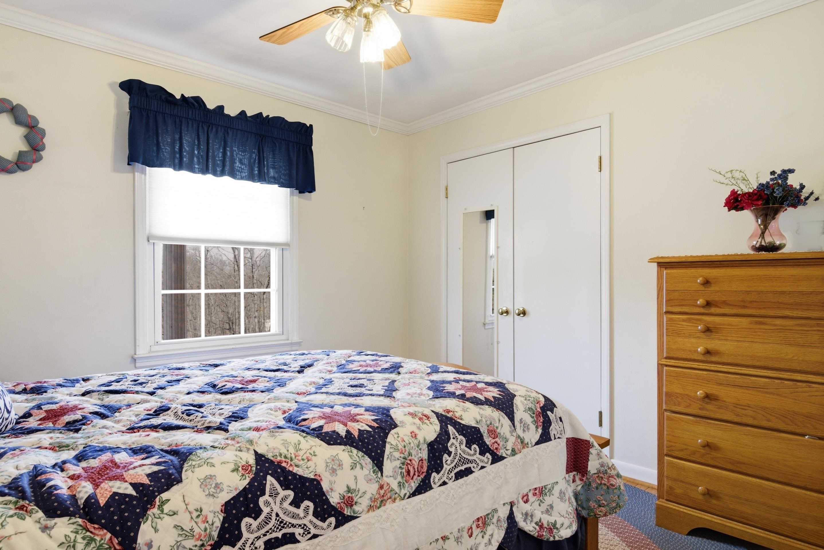 5725 Graysontown Road Radford VA 24141