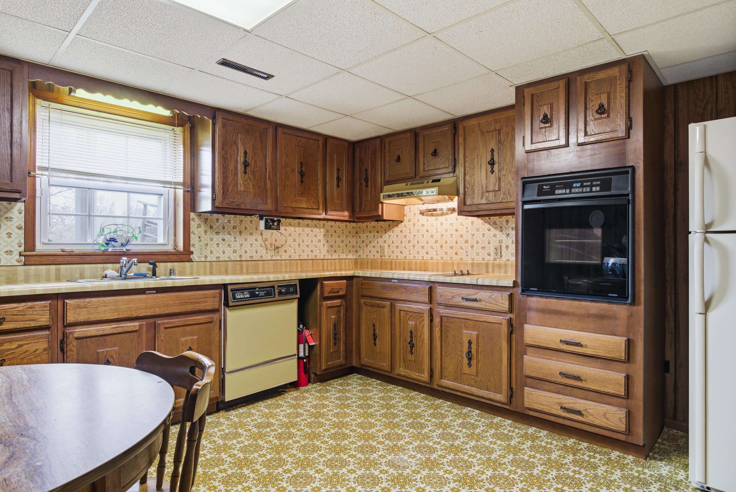 5725 Graysontown Road Radford VA 24141