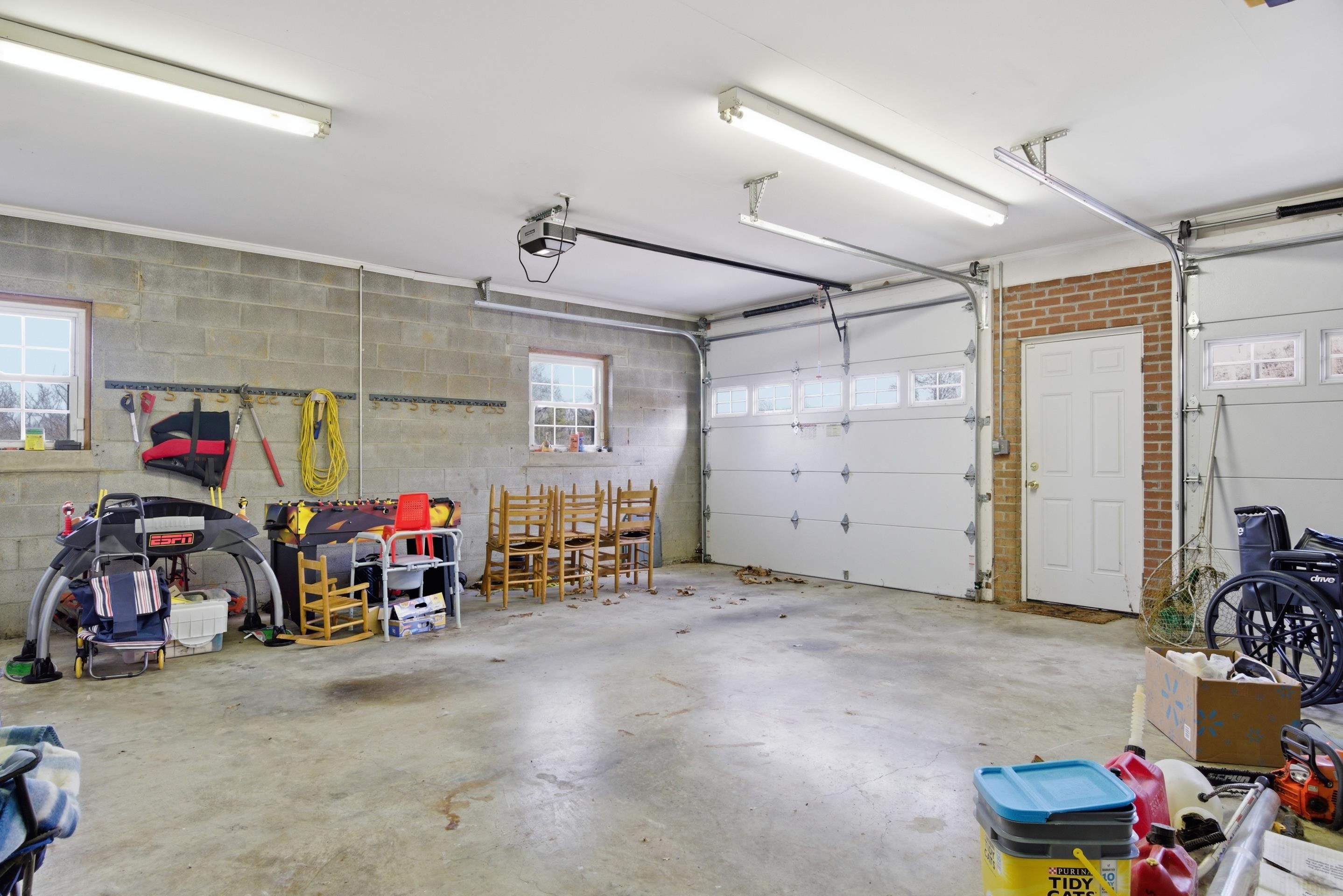 5725 Graysontown Road Radford VA 24141