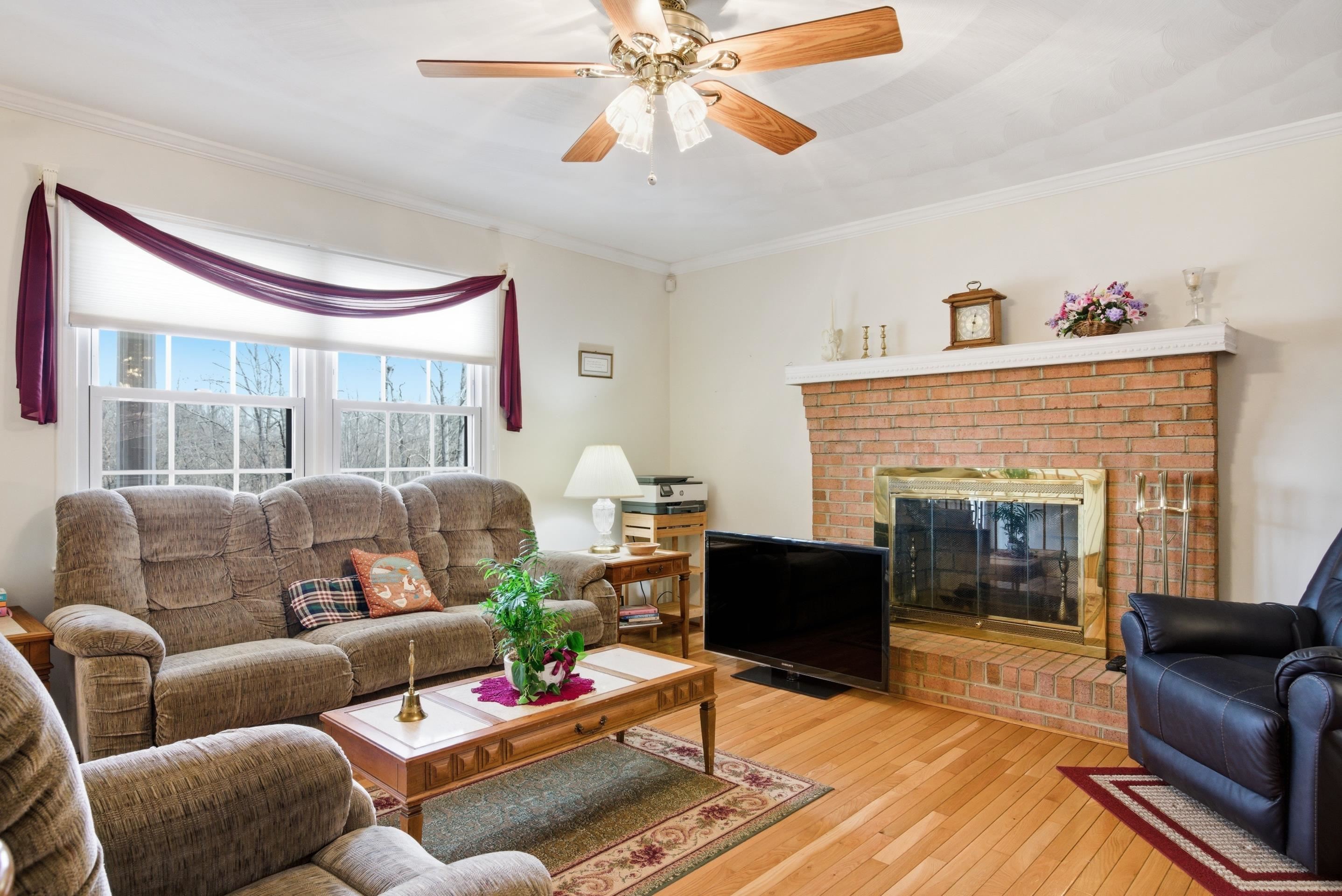 5725 Graysontown Road Radford VA 24141